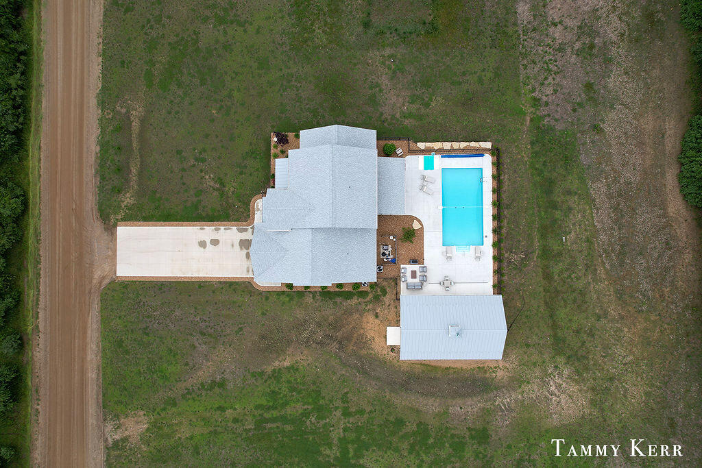 7067 118th Avenue Fennville MI 49408