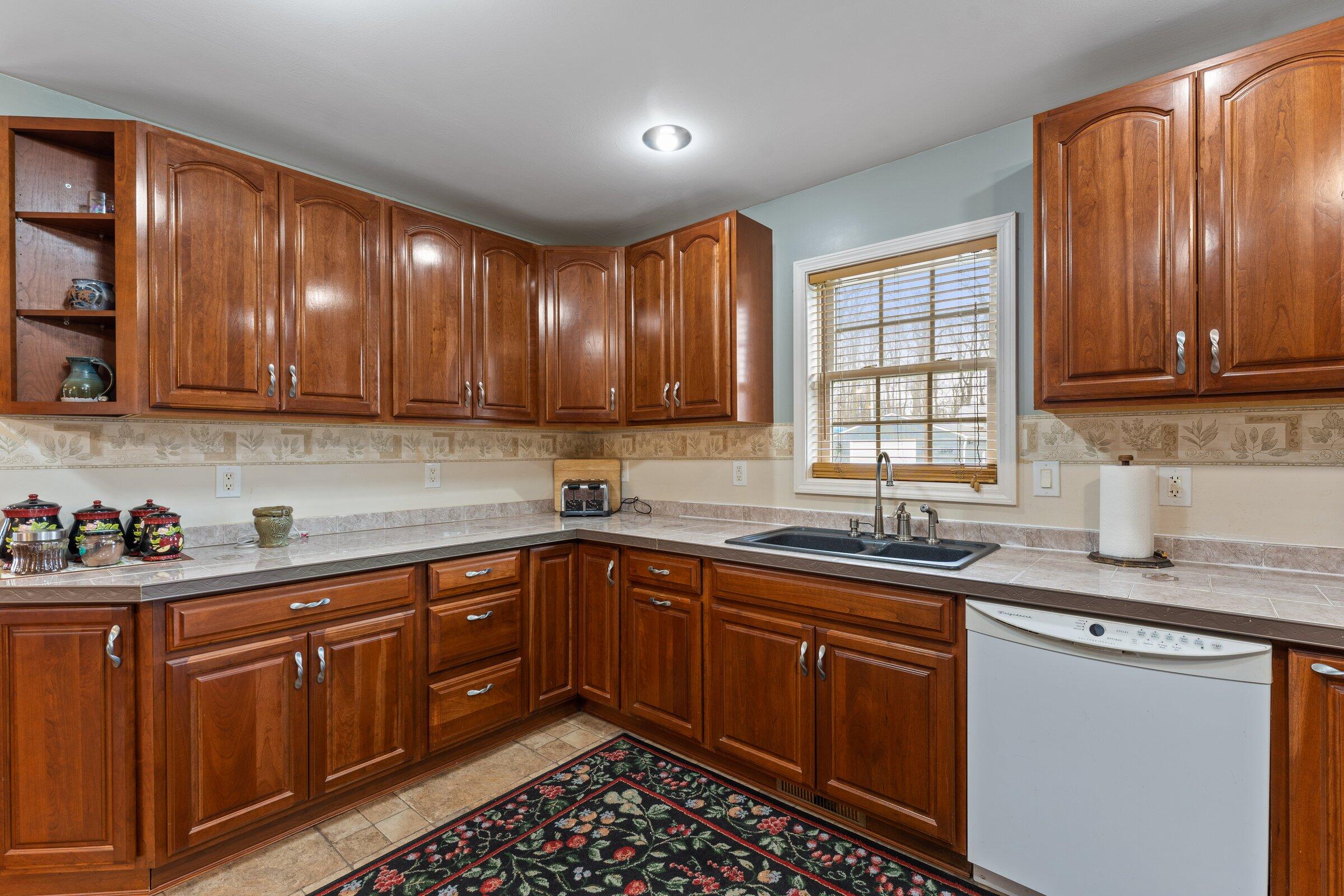 22301 Forest Avenue Avenue Cassopolis MI 49031
