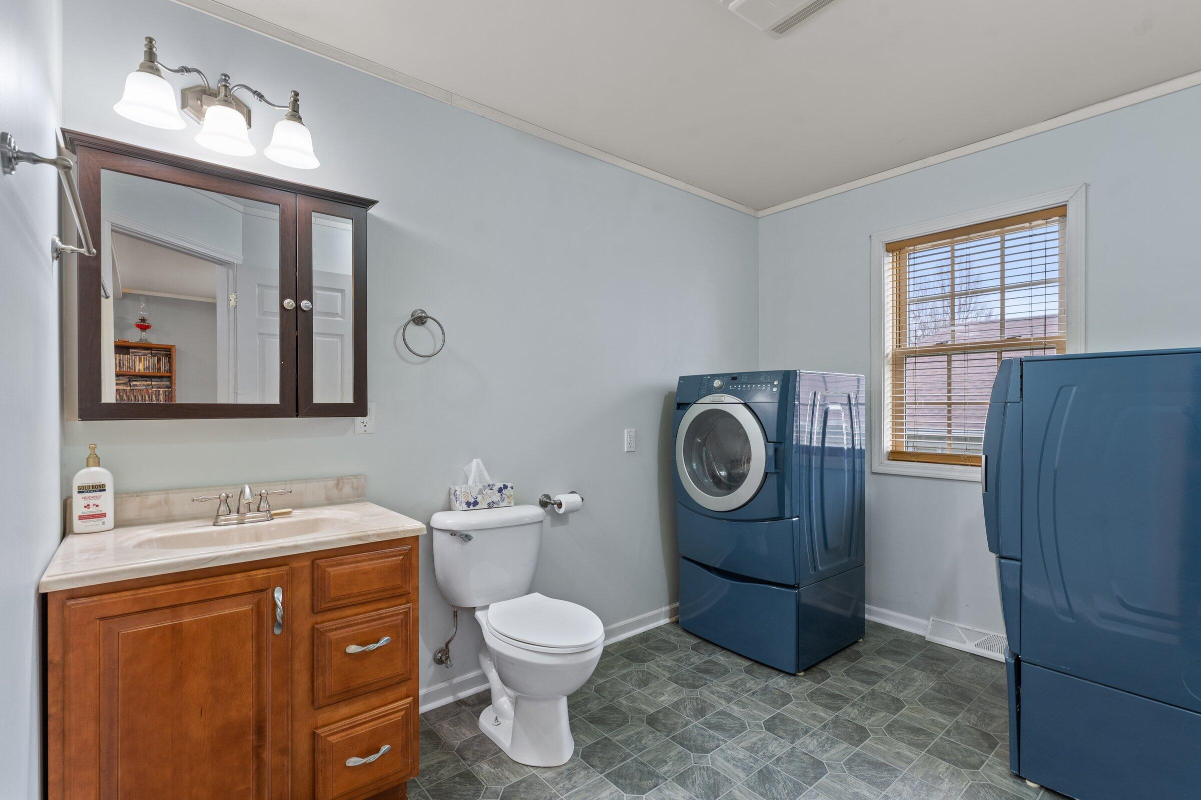 22301 Forest Avenue Avenue Cassopolis MI 49031