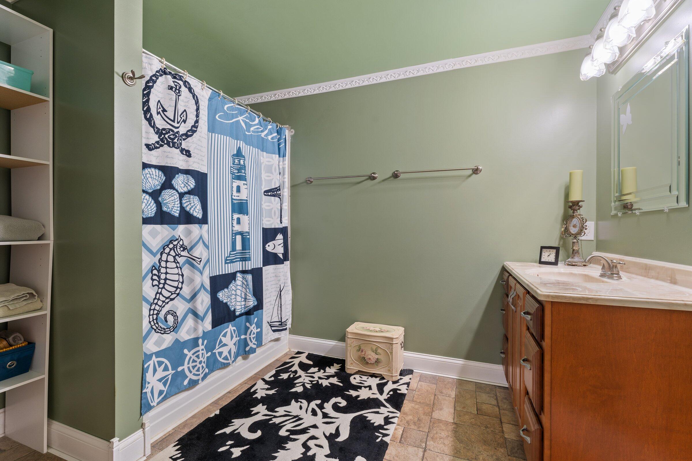 22301 Forest Avenue Avenue Cassopolis MI 49031