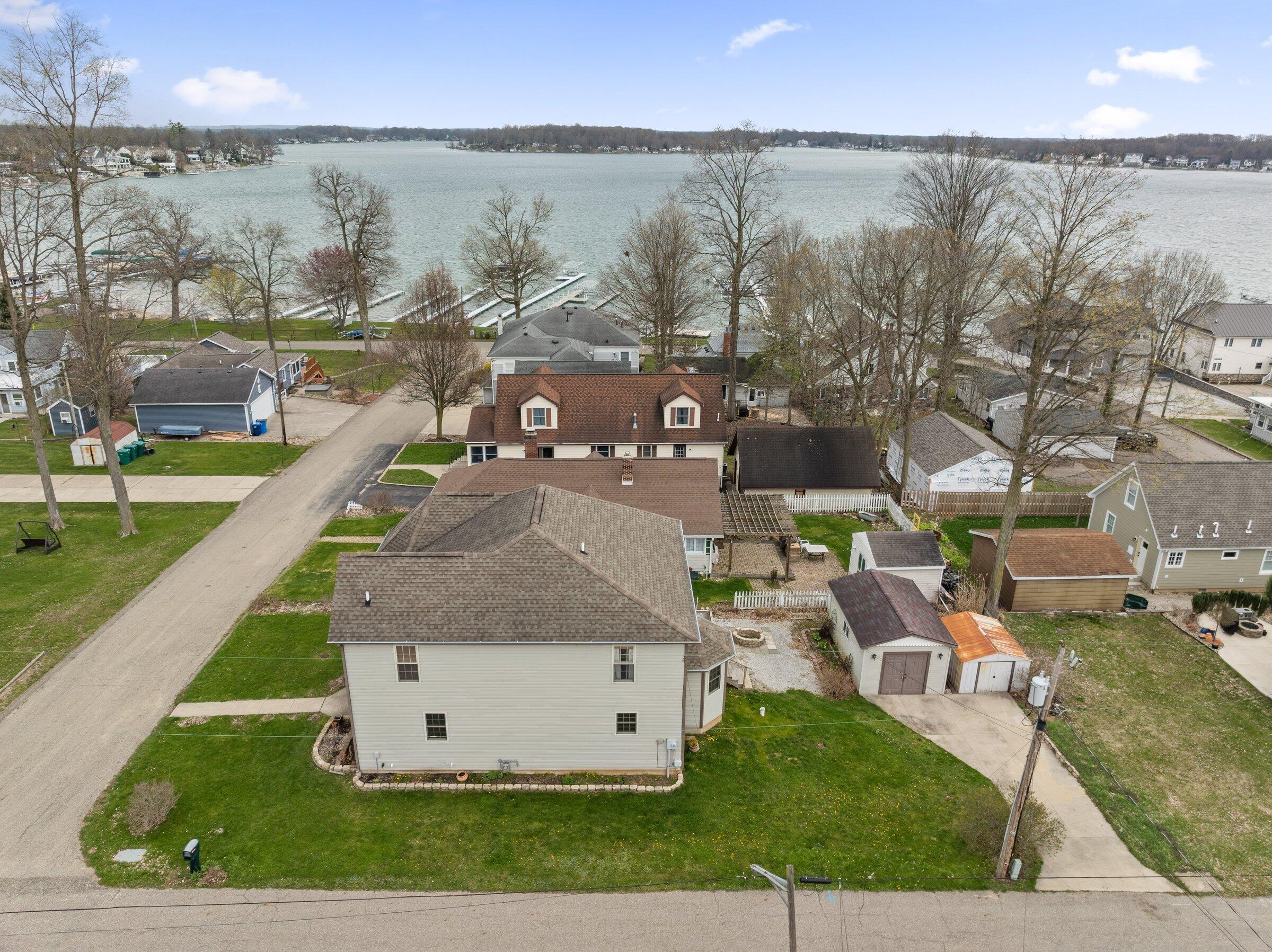 22301 Forest Avenue Avenue Cassopolis MI 49031