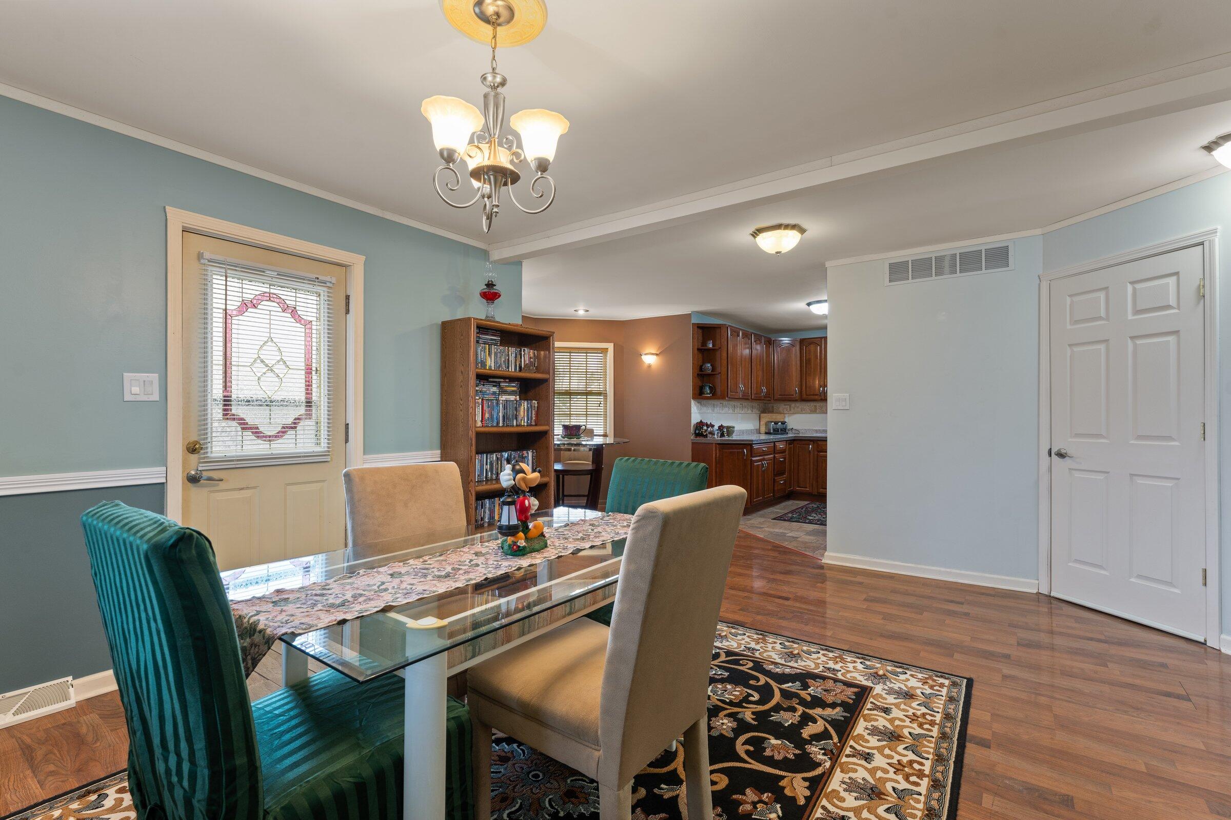 22301 Forest Avenue Avenue Cassopolis MI 49031