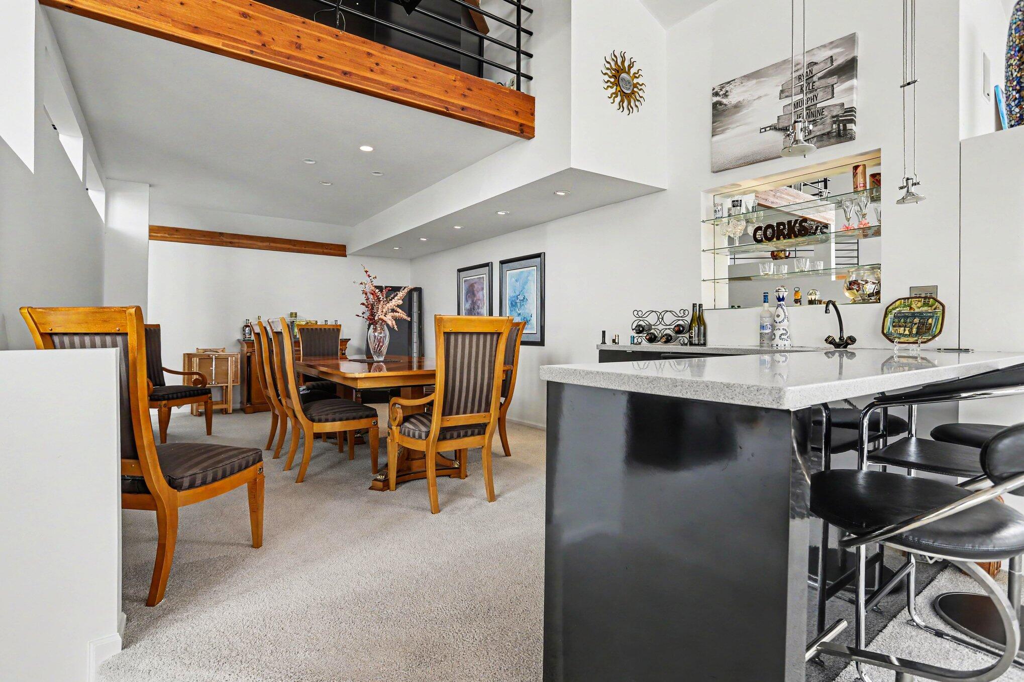 1046 N Eagle Lake Drive Kalamazoo MI 49009