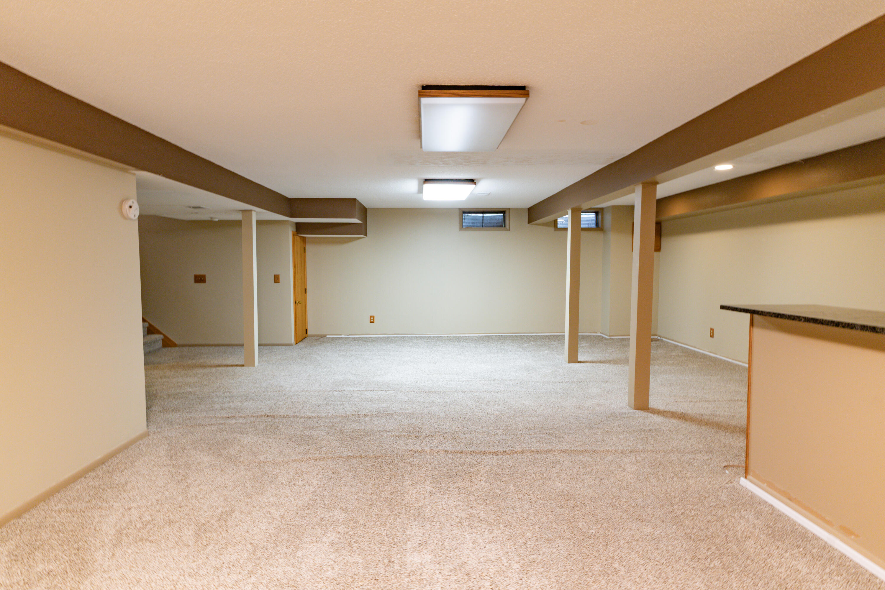 7170 Hawthorn Valley Avenue Kalamazoo MI 49009