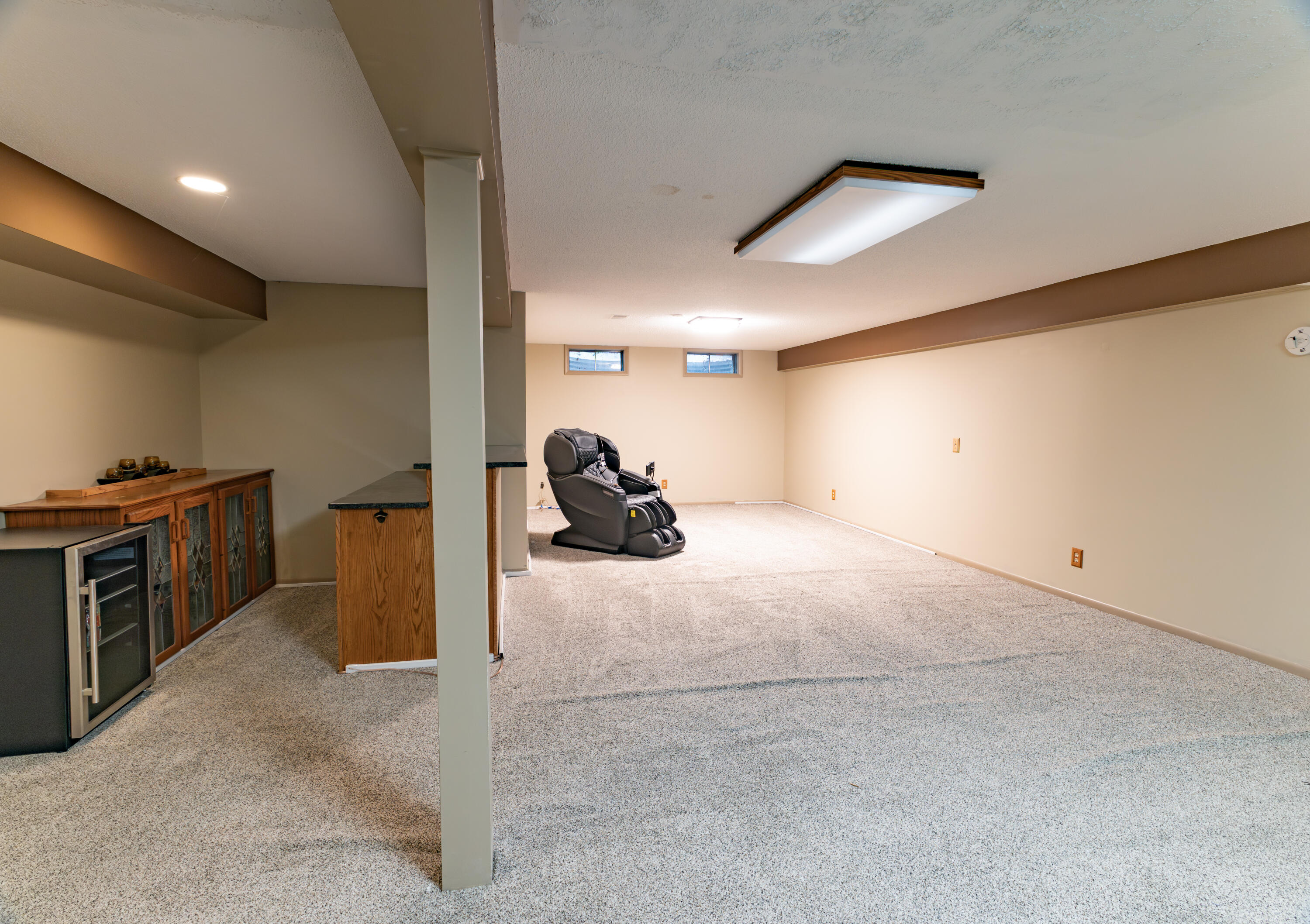 7170 Hawthorn Valley Avenue Kalamazoo MI 49009