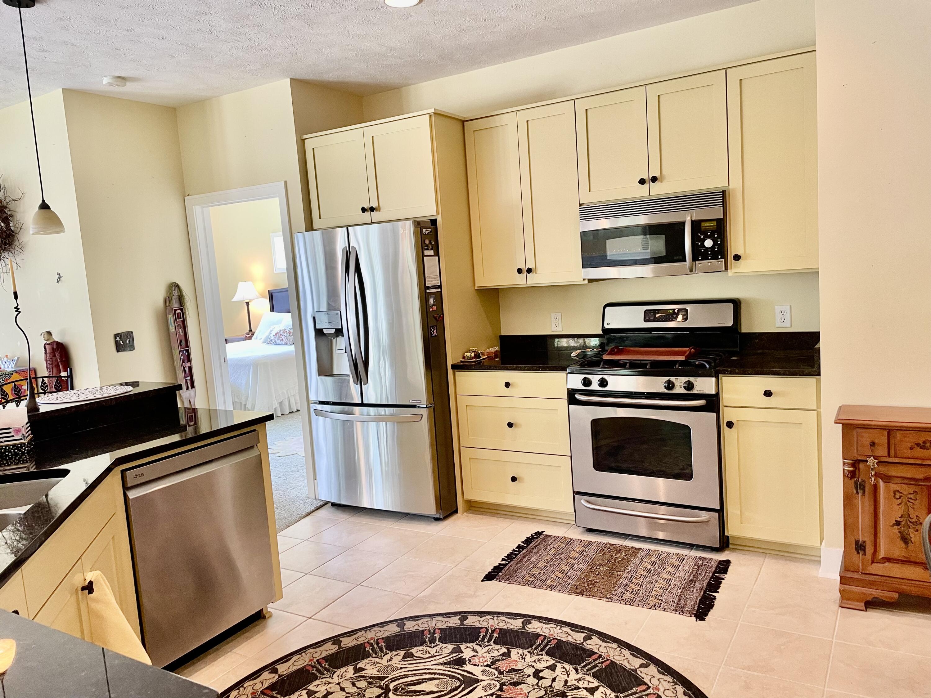 6852 Westshire Drive Muskegon MI 49444