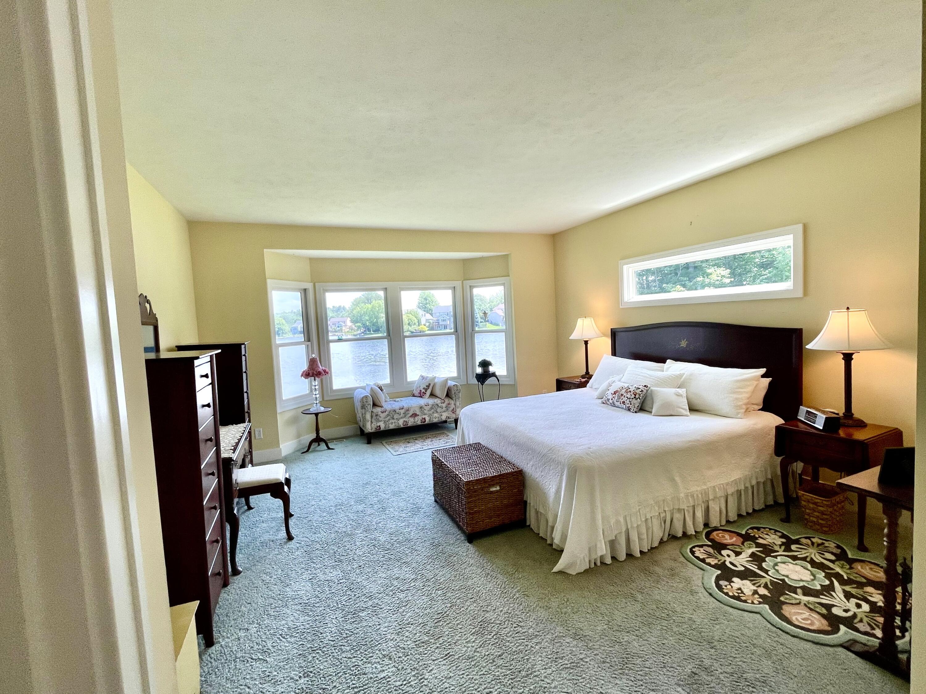 6852 Westshire Drive Muskegon MI 49444
