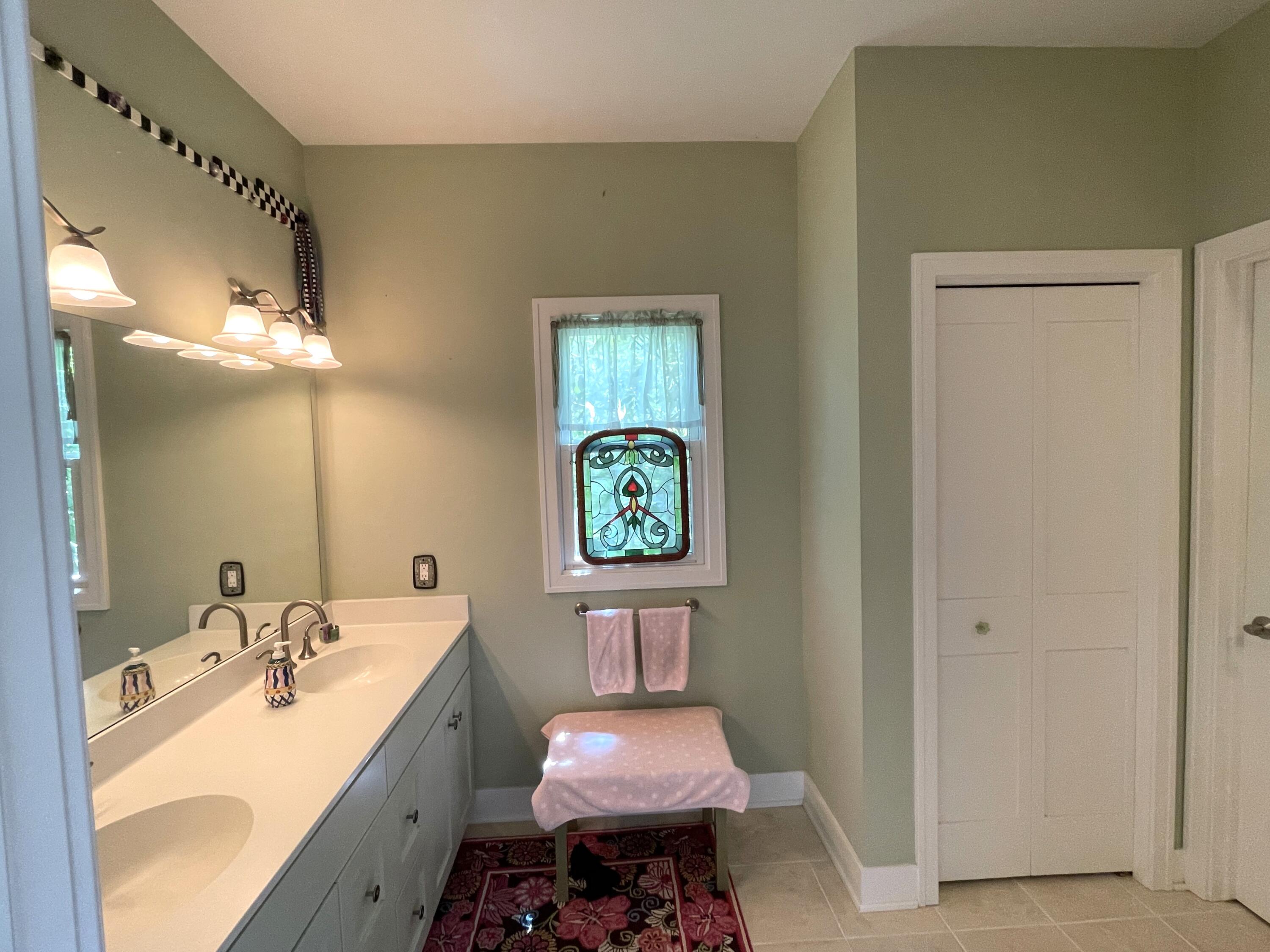 6852 Westshire Drive Muskegon MI 49444