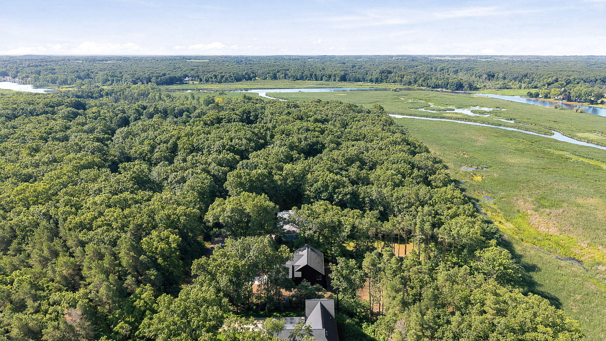 3126 Red Oak Drive Saugatuck MI 49453