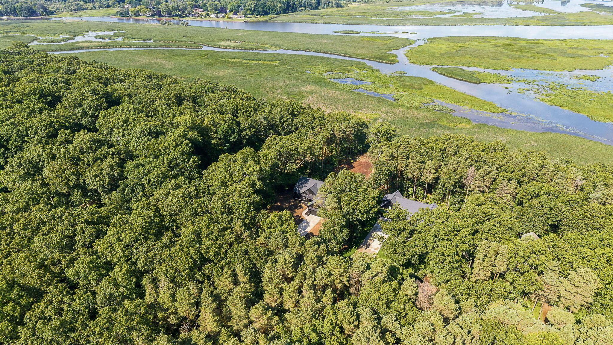 3126 Red Oak Drive Saugatuck MI 49453