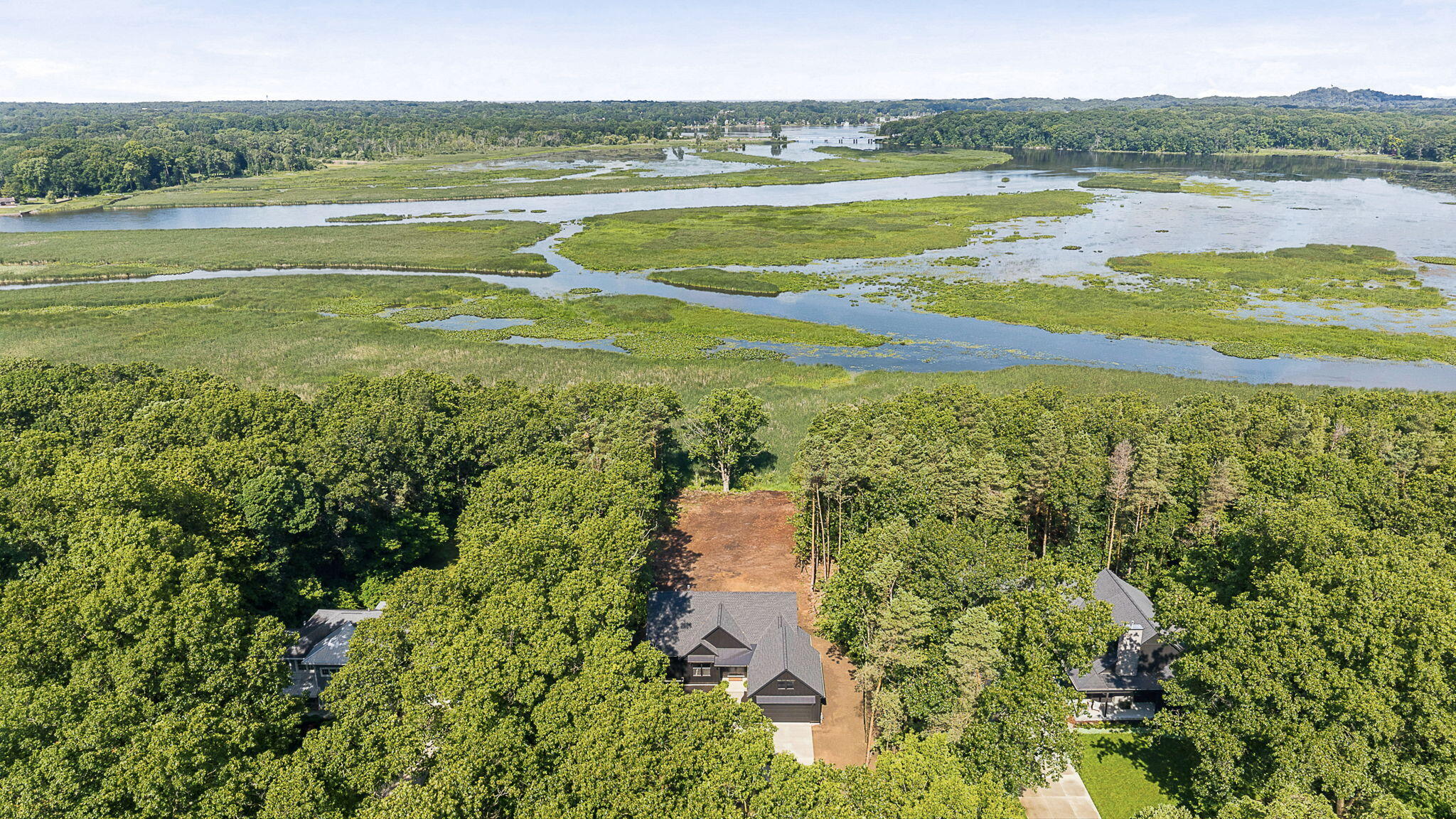 3126 Red Oak Drive Saugatuck MI 49453