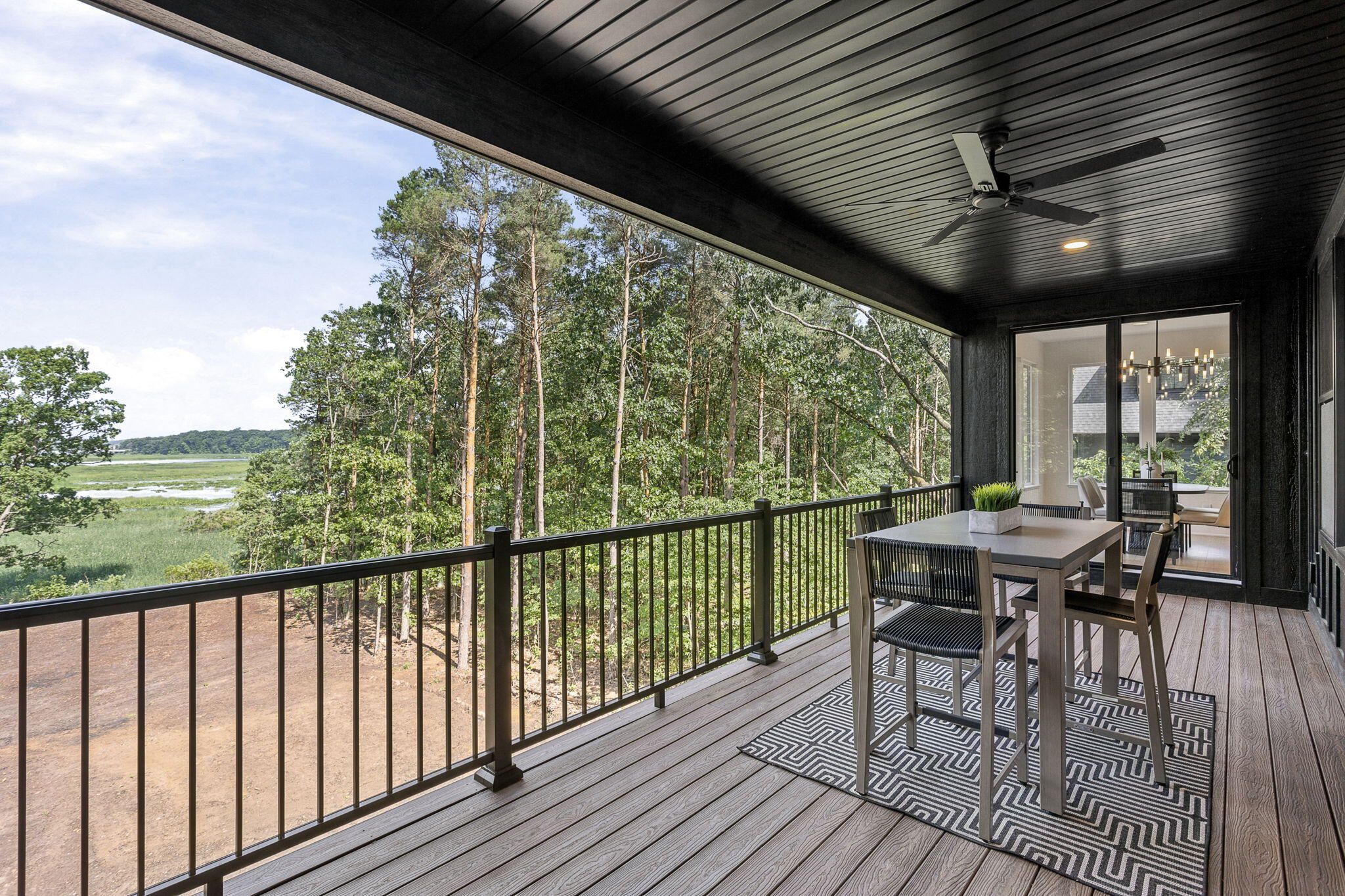 3126 Red Oak Drive Saugatuck MI 49453