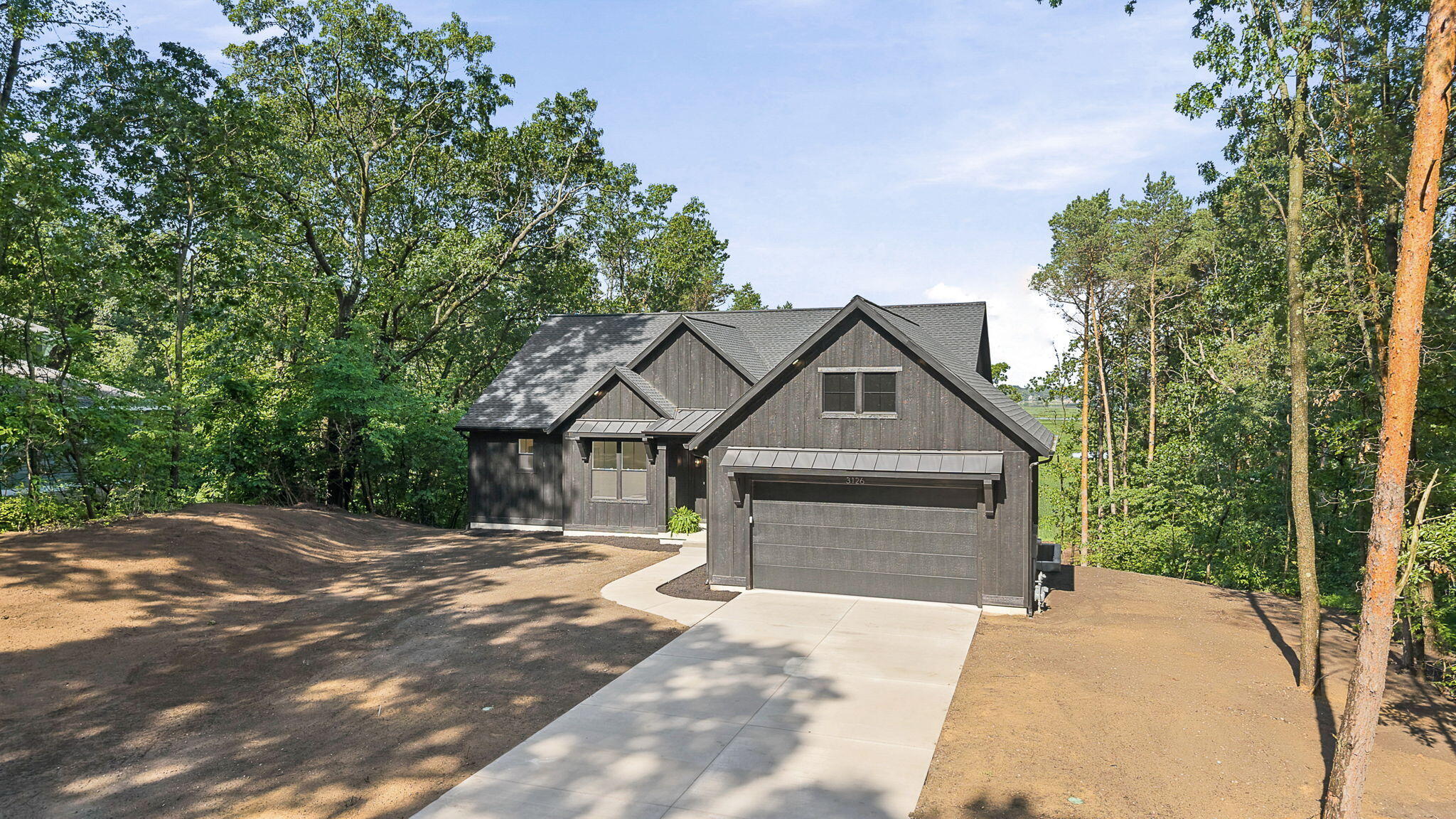 3126 Red Oak Drive Saugatuck MI 49453