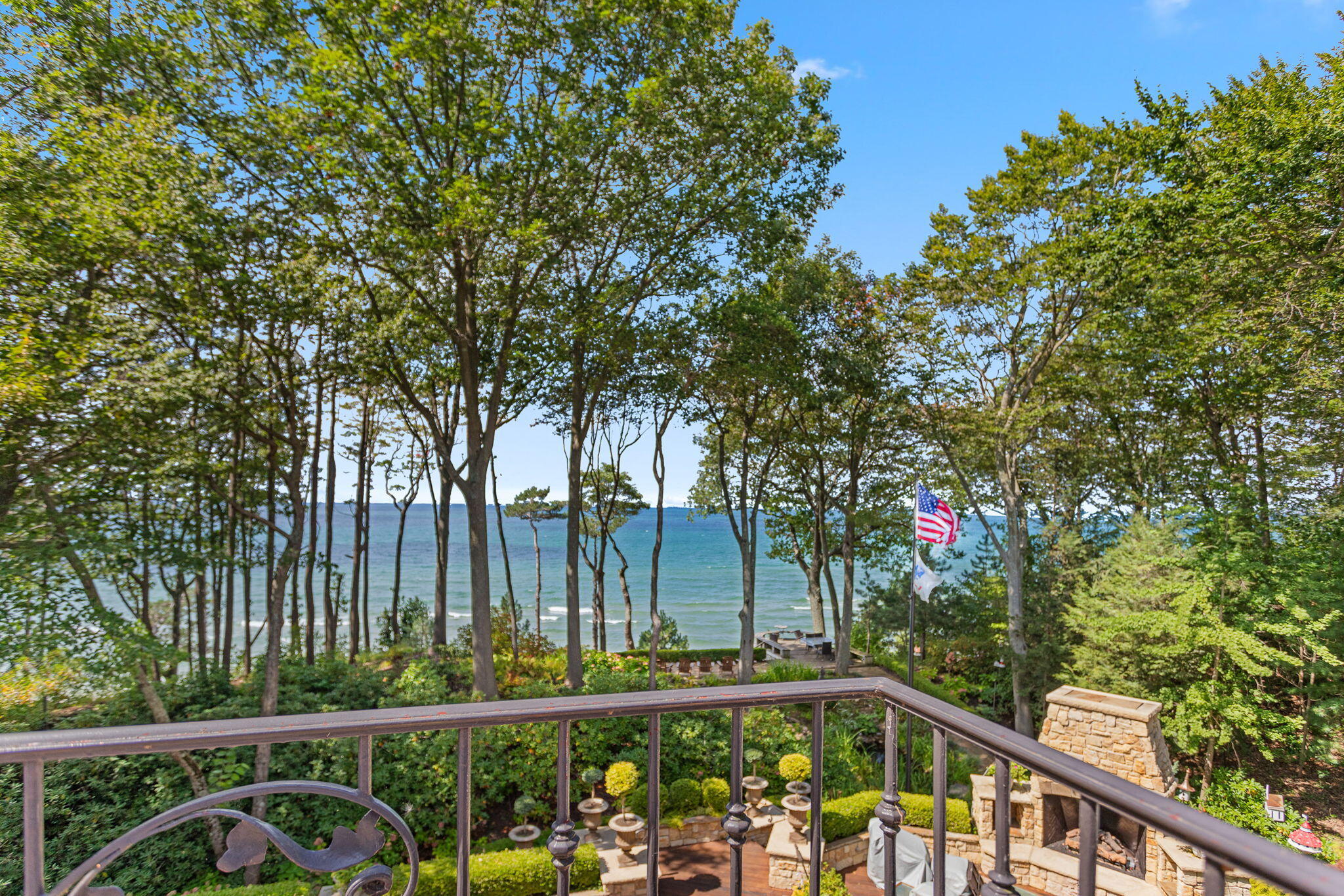 4076 Fiddlers Way Holland MI 49423