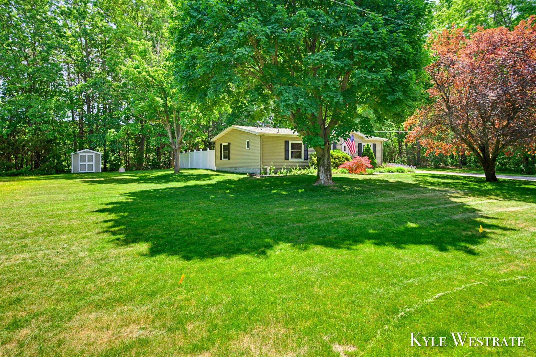 14128 Luckett Lane Grand Haven MI 49417