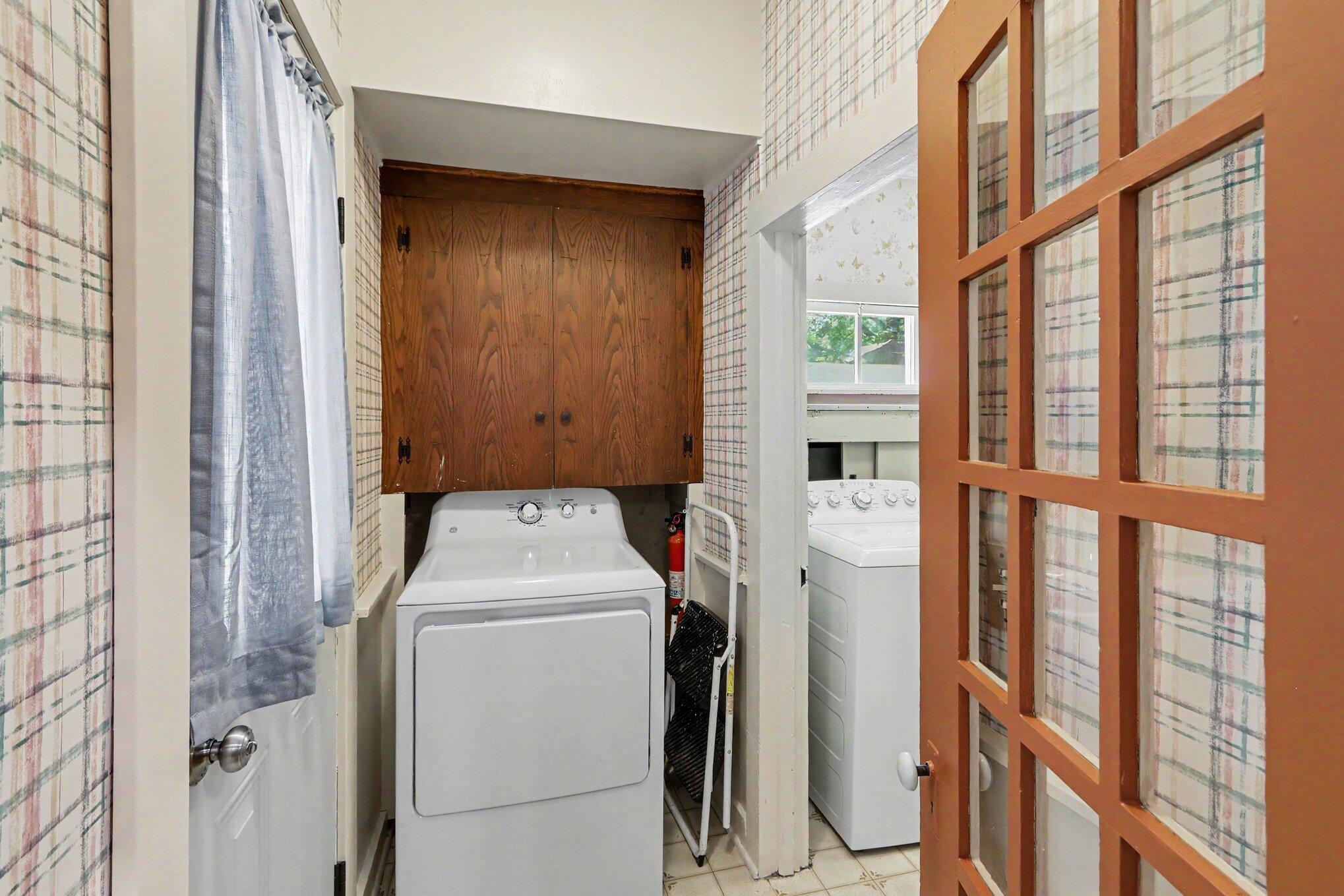 115 Delano Street Allegan MI 49010