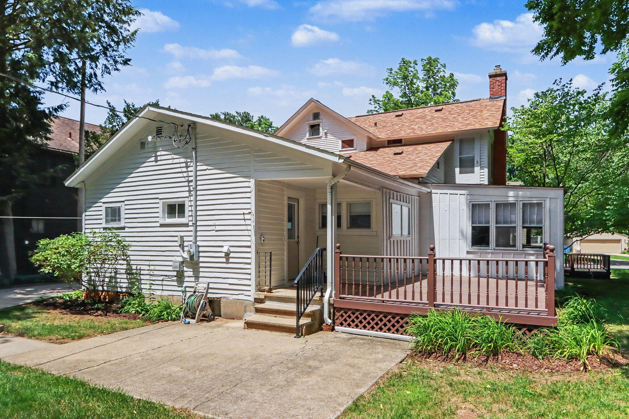 115 Delano Street Allegan MI 49010