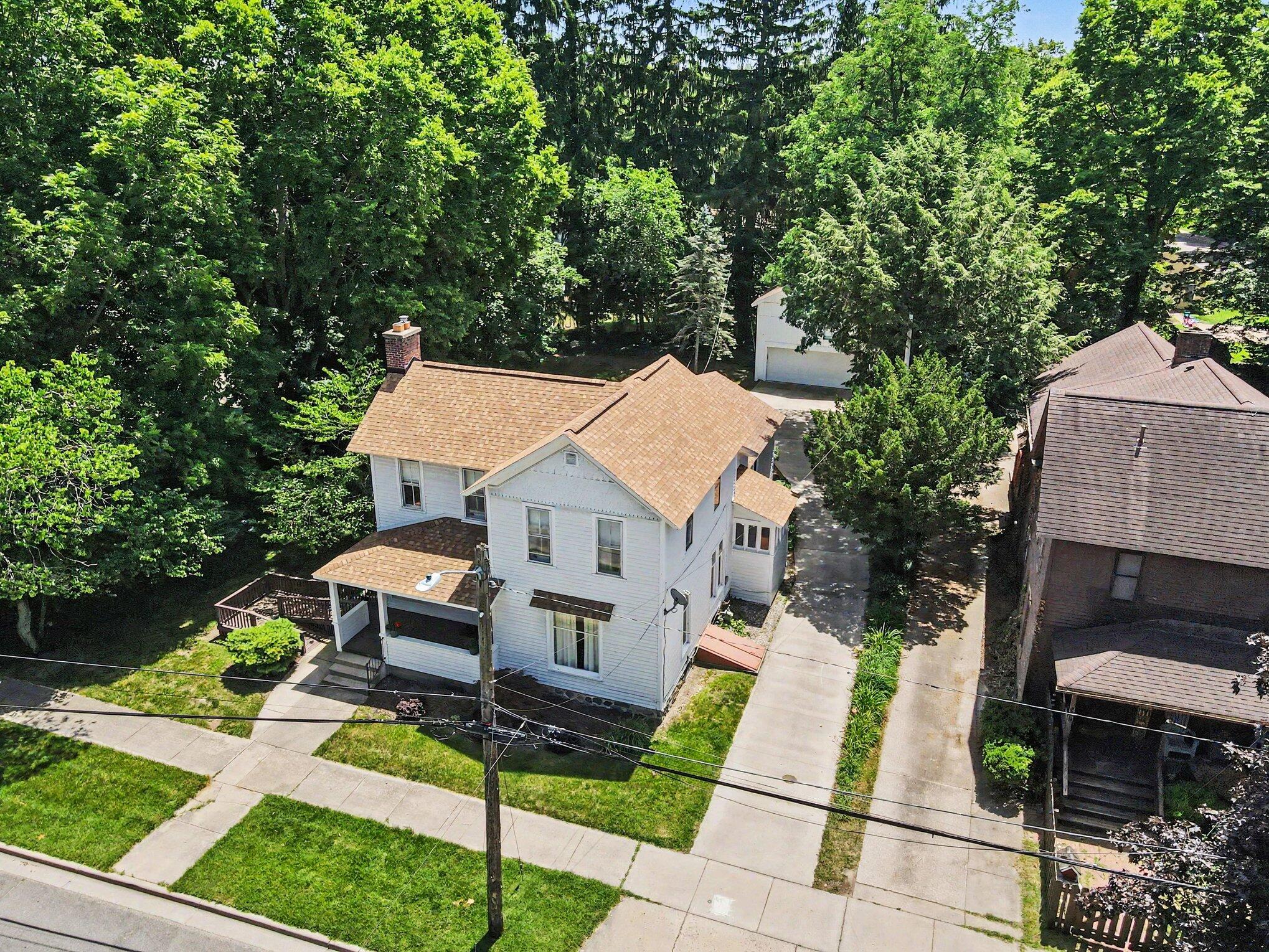 115 Delano Street Allegan MI 49010