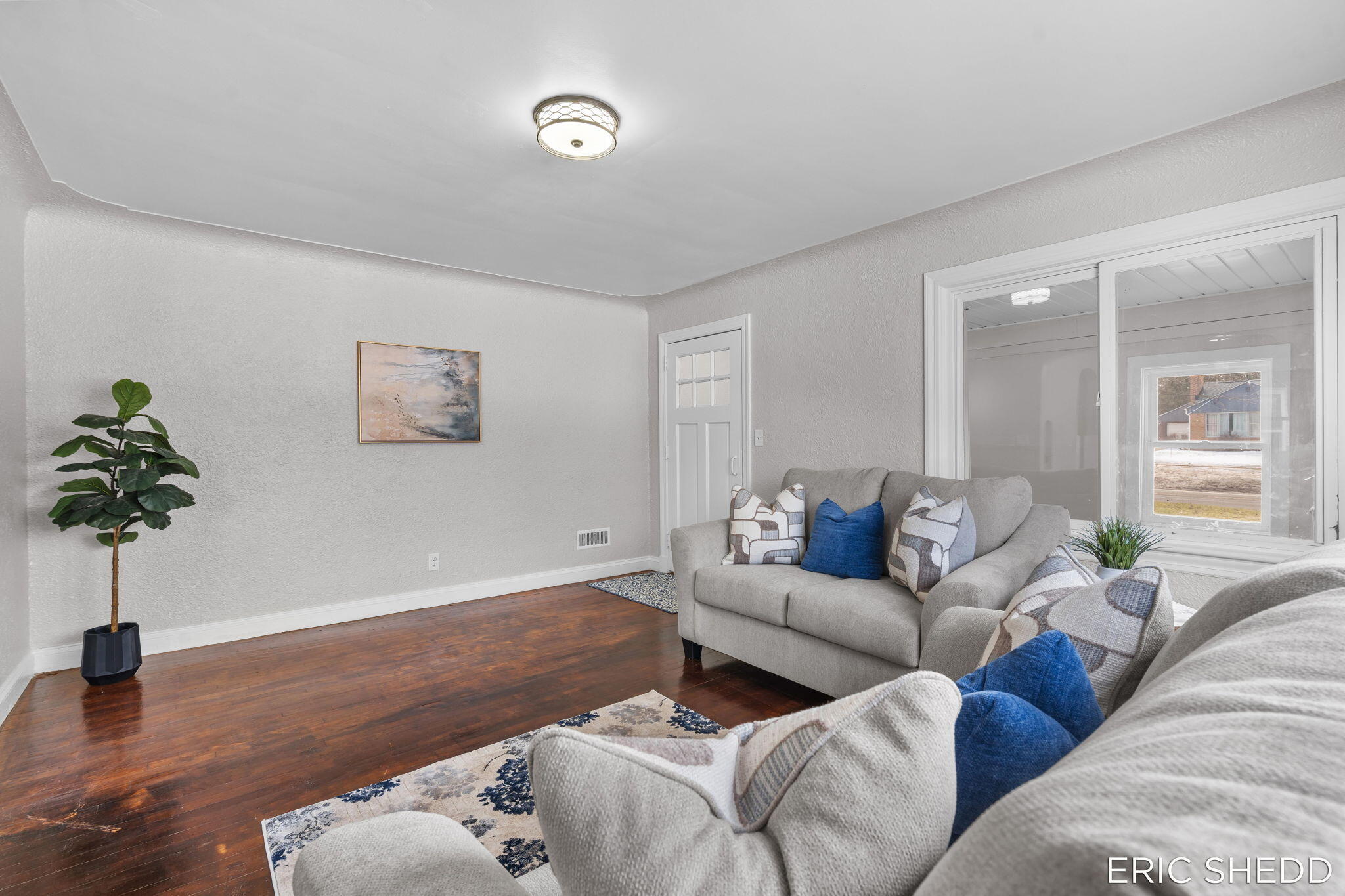 631 3 Mile Road NE Grand Rapids MI 49505