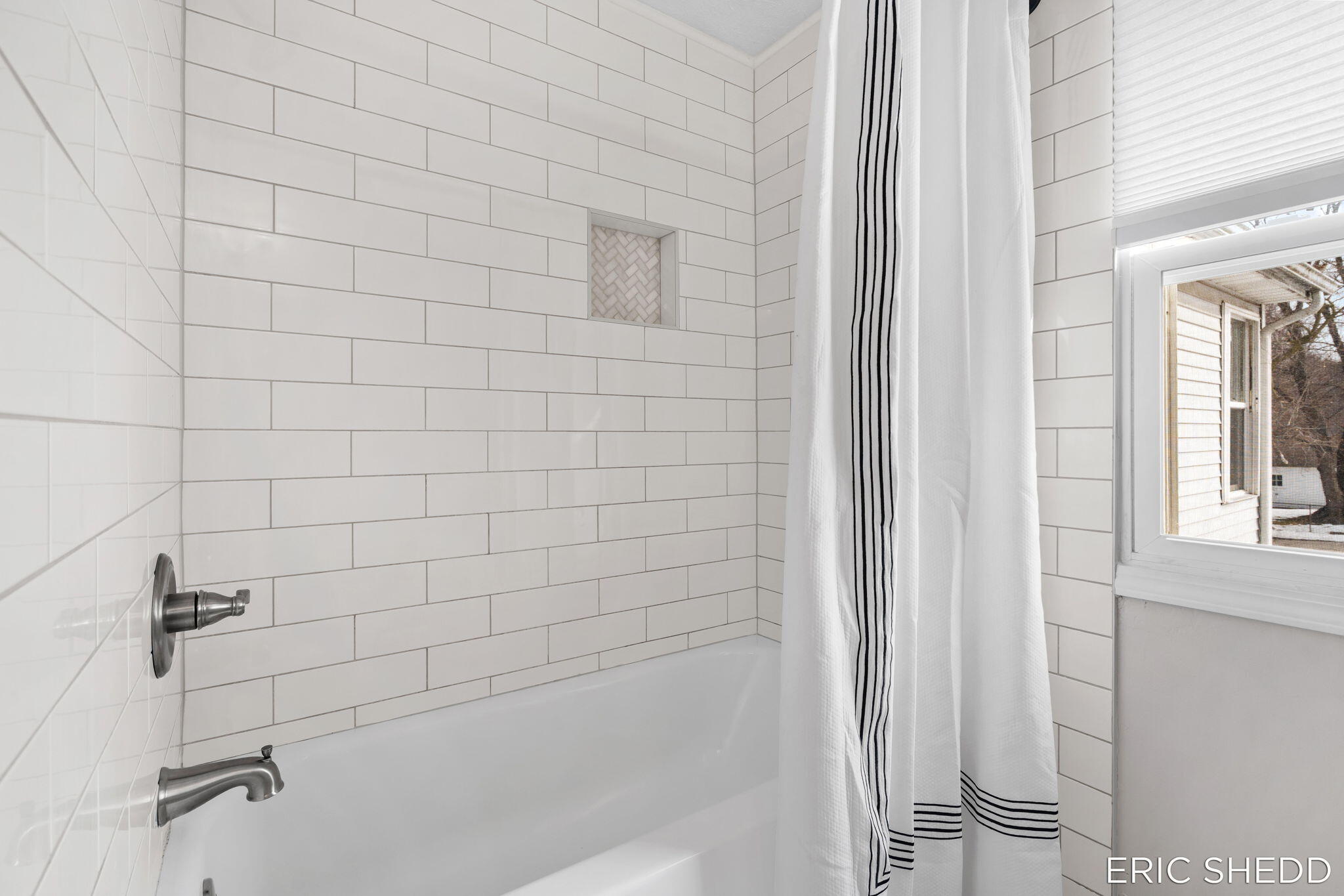 631 3 Mile Road NE Grand Rapids MI 49505