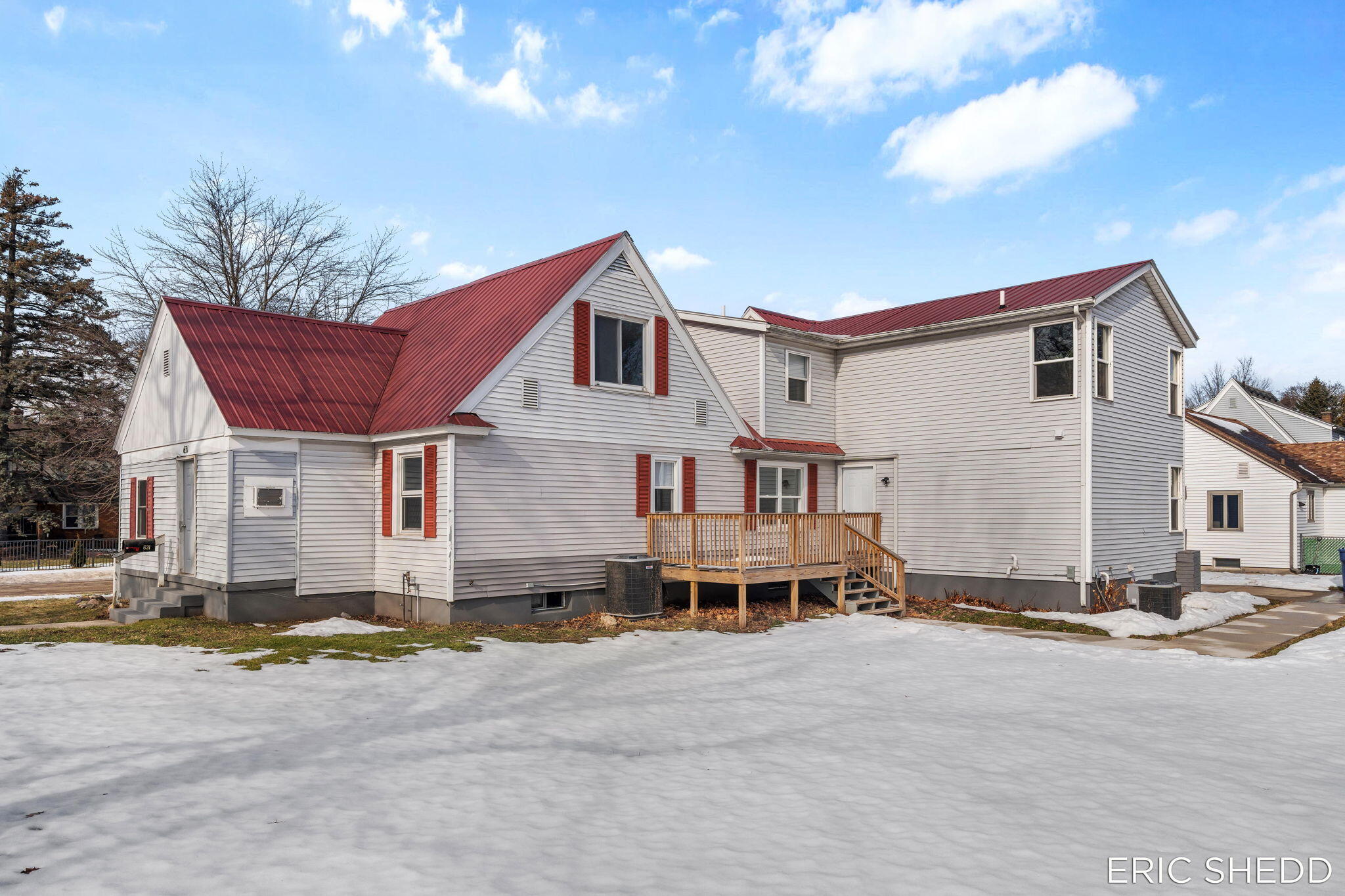 631 3 Mile Road NE Grand Rapids MI 49505