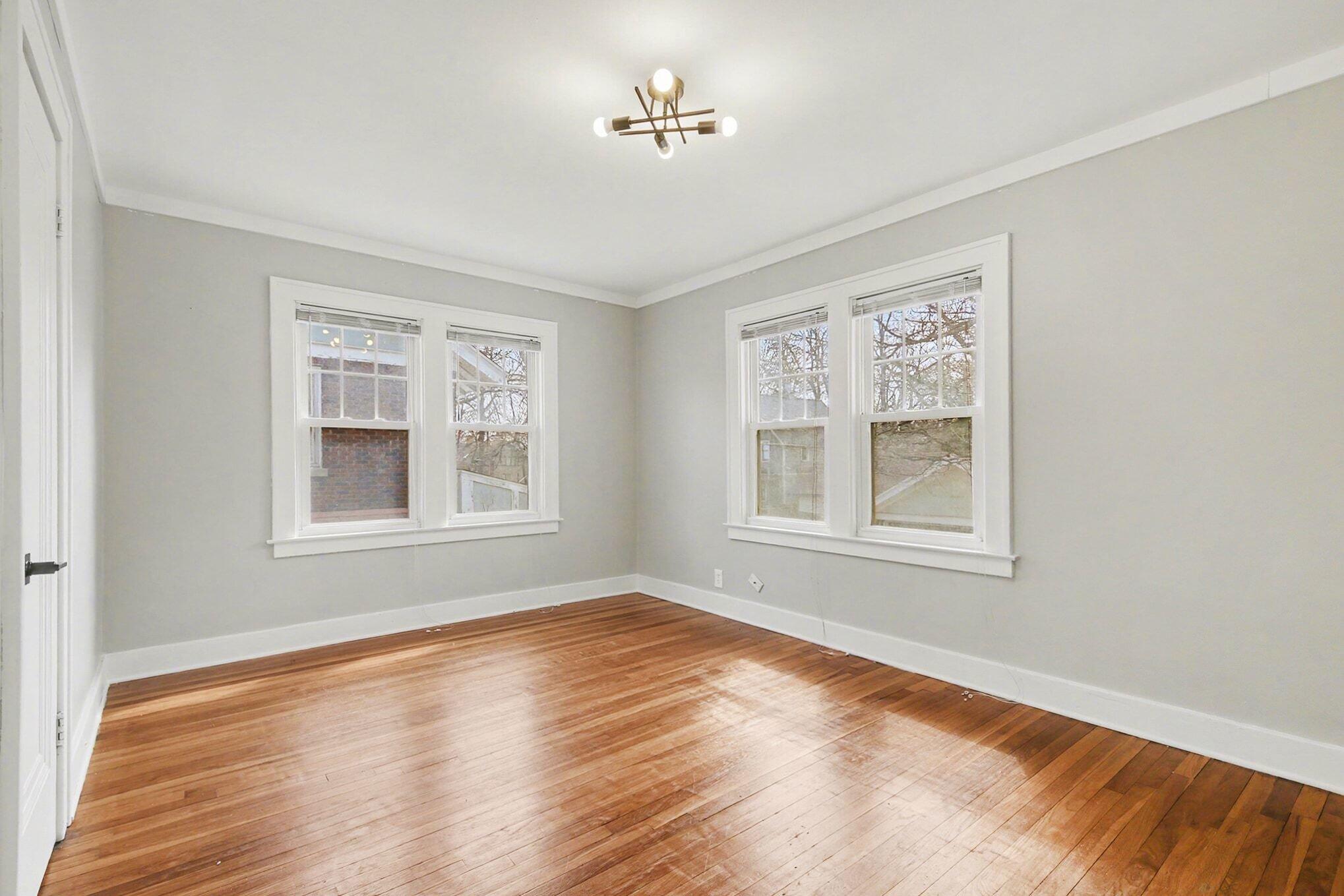 138 Burton Street SE Grand Rapids MI 49507