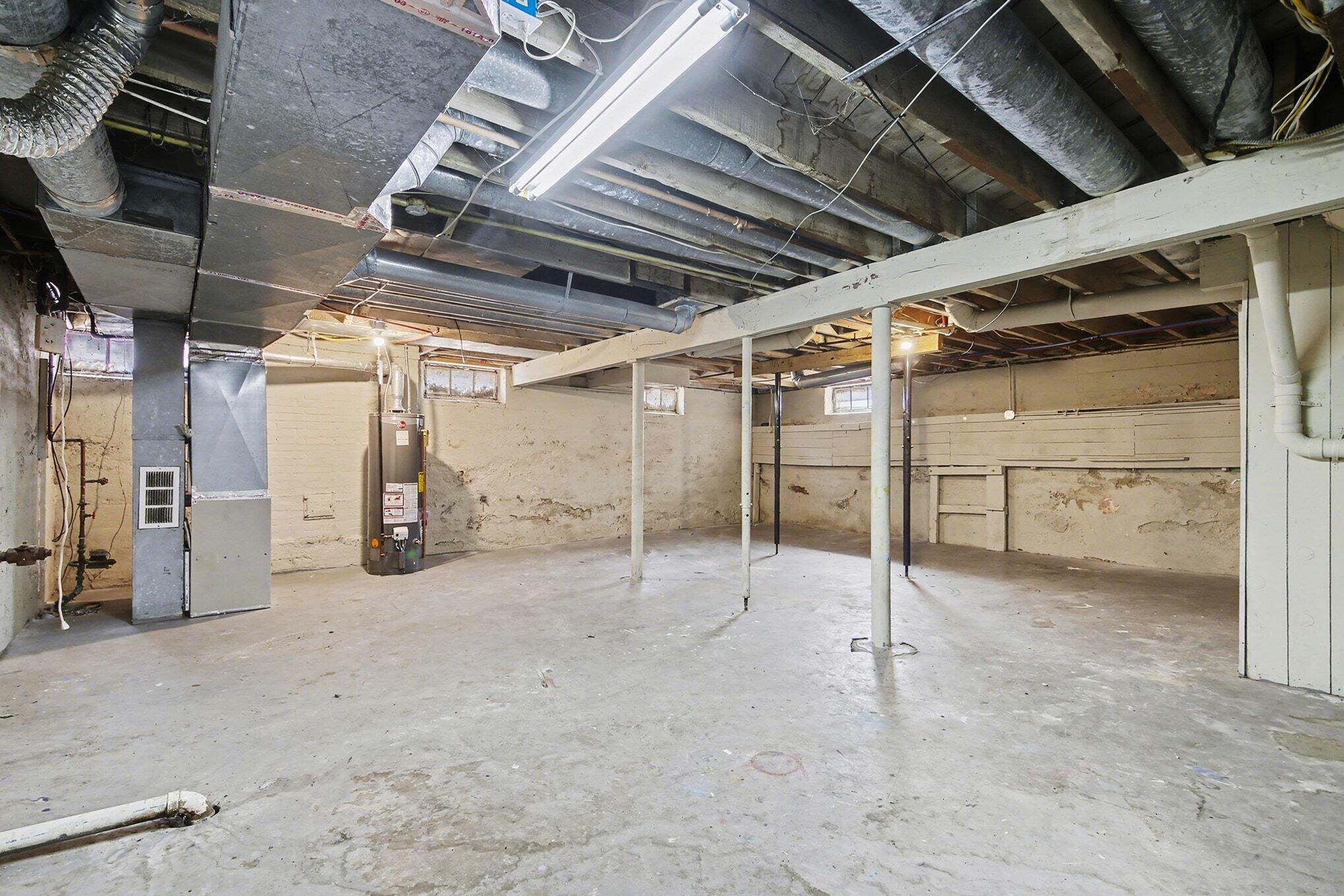 138 Burton Street SE Grand Rapids MI 49507