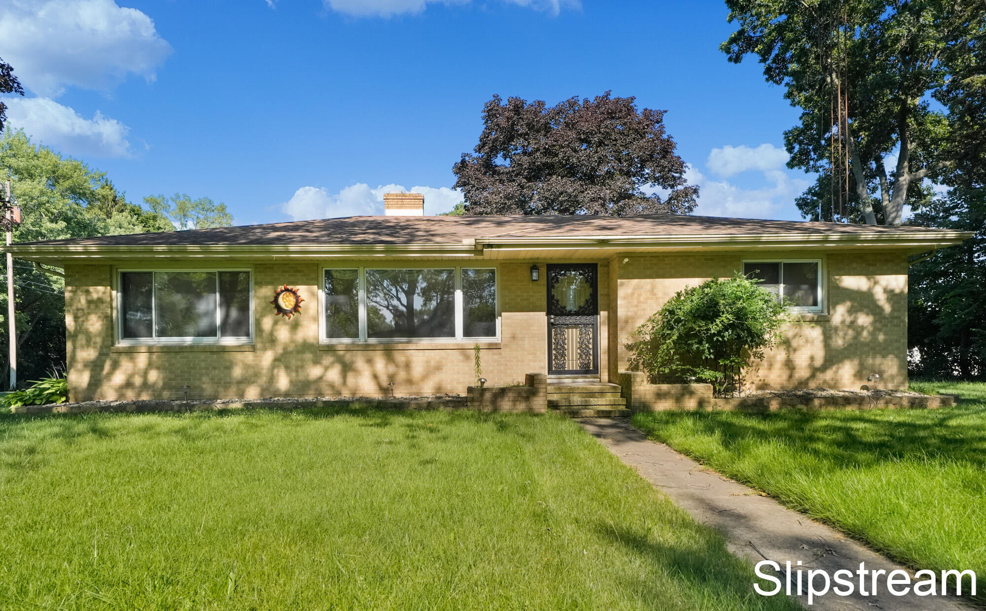 168 E Delaware Avenue Benton Harbor MI 49022