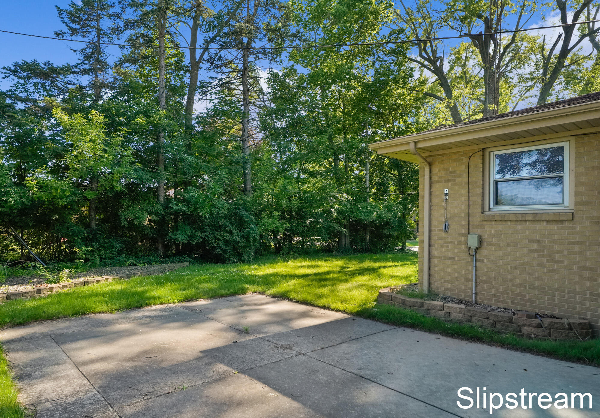 168 E Delaware Avenue Benton Harbor MI 49022