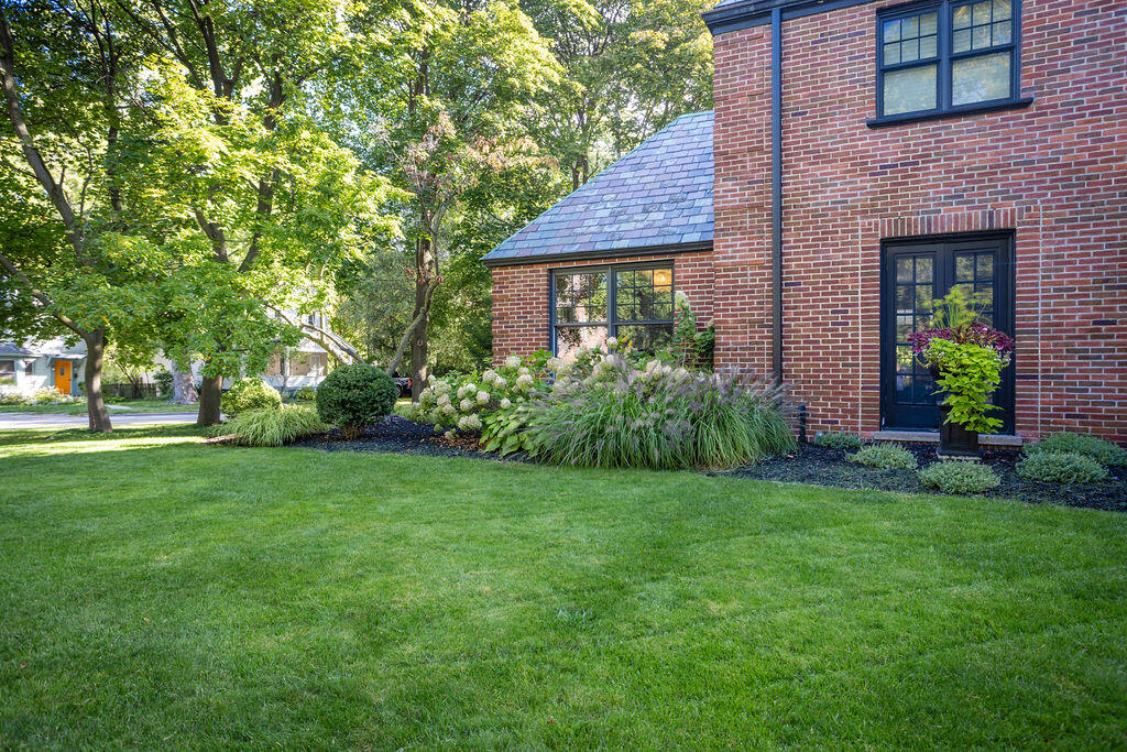 500 Rosewood Avenue SE East Grand Rapids MI 49506