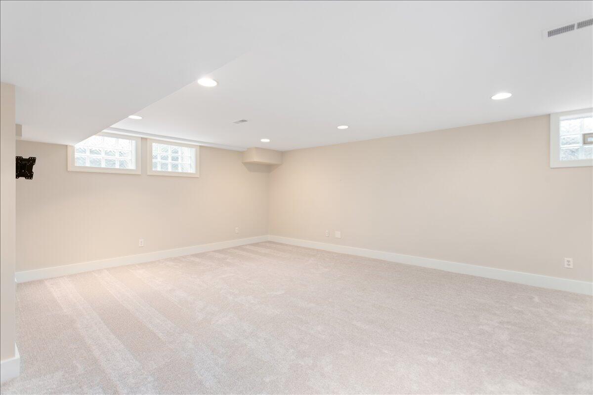 500 Rosewood Avenue SE East Grand Rapids MI 49506