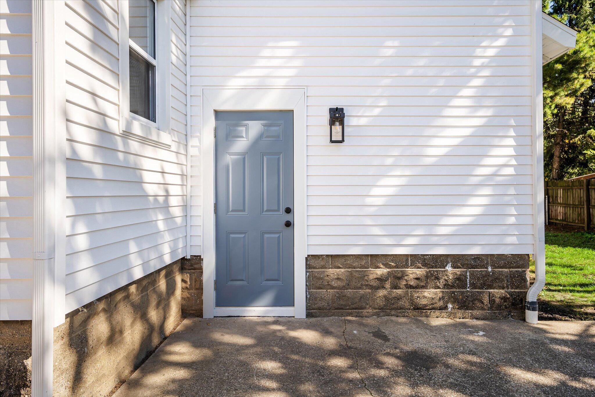 424 Van Raalte Avenue Holland MI 49423