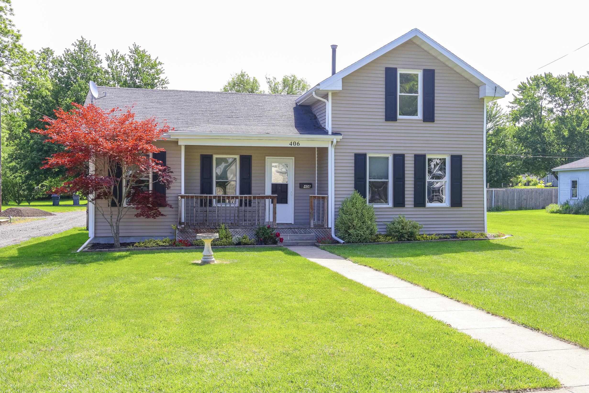 406 N Elm Street Three Oaks MI 49128