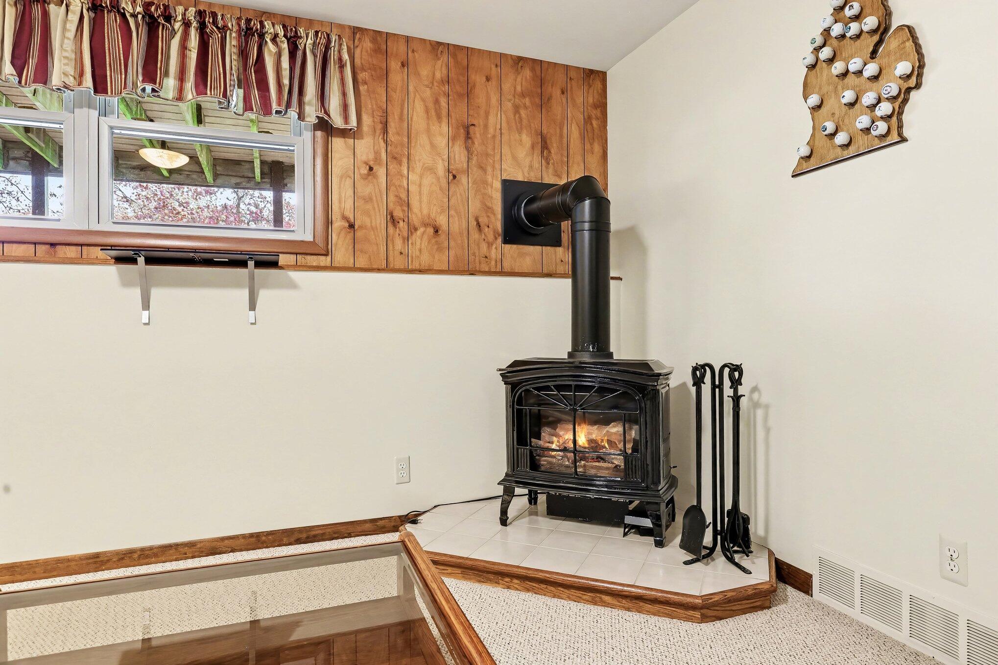 7056 Brooklyn Avenue SE Grand Rapids MI 49508