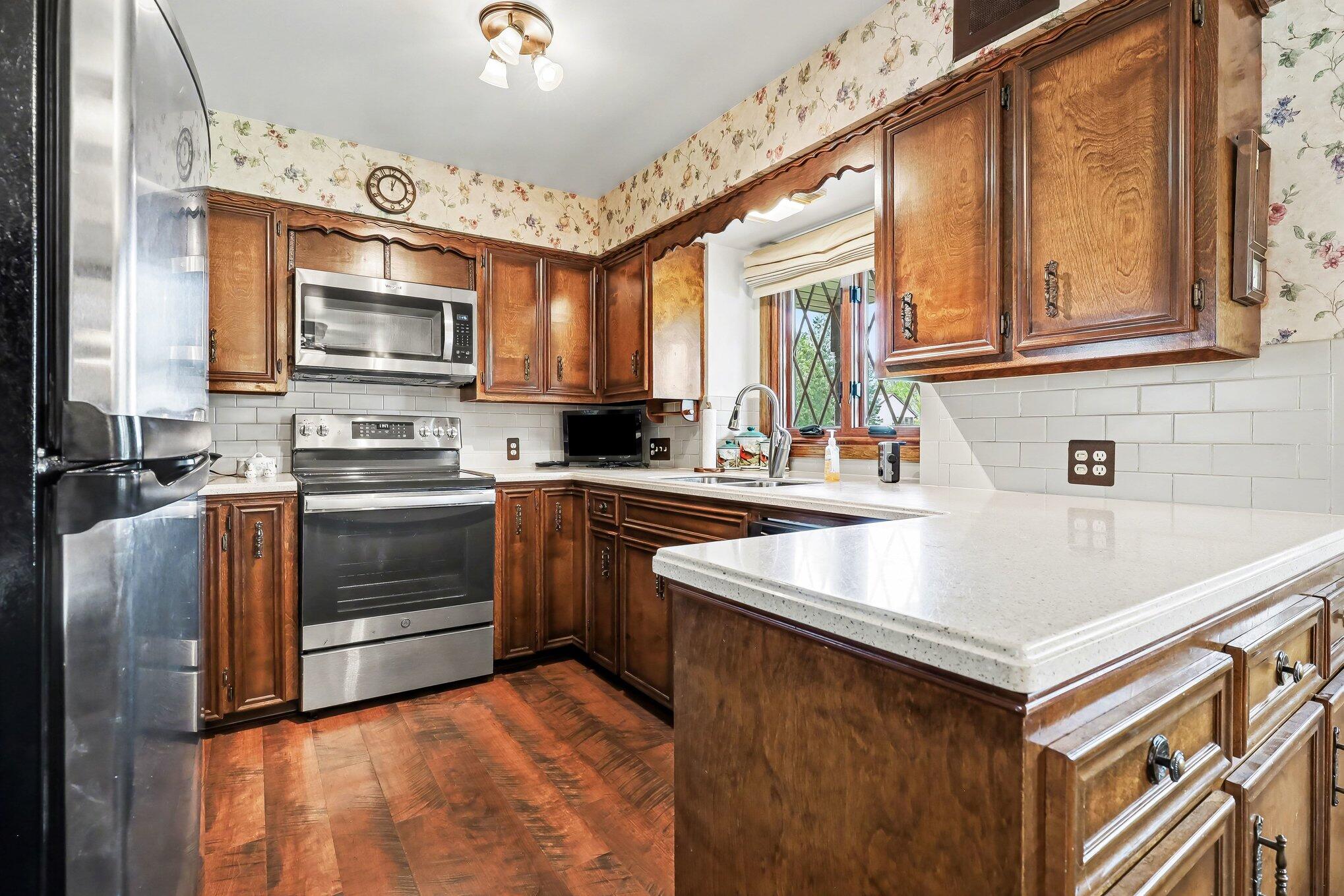 7056 Brooklyn Avenue SE Grand Rapids MI 49508