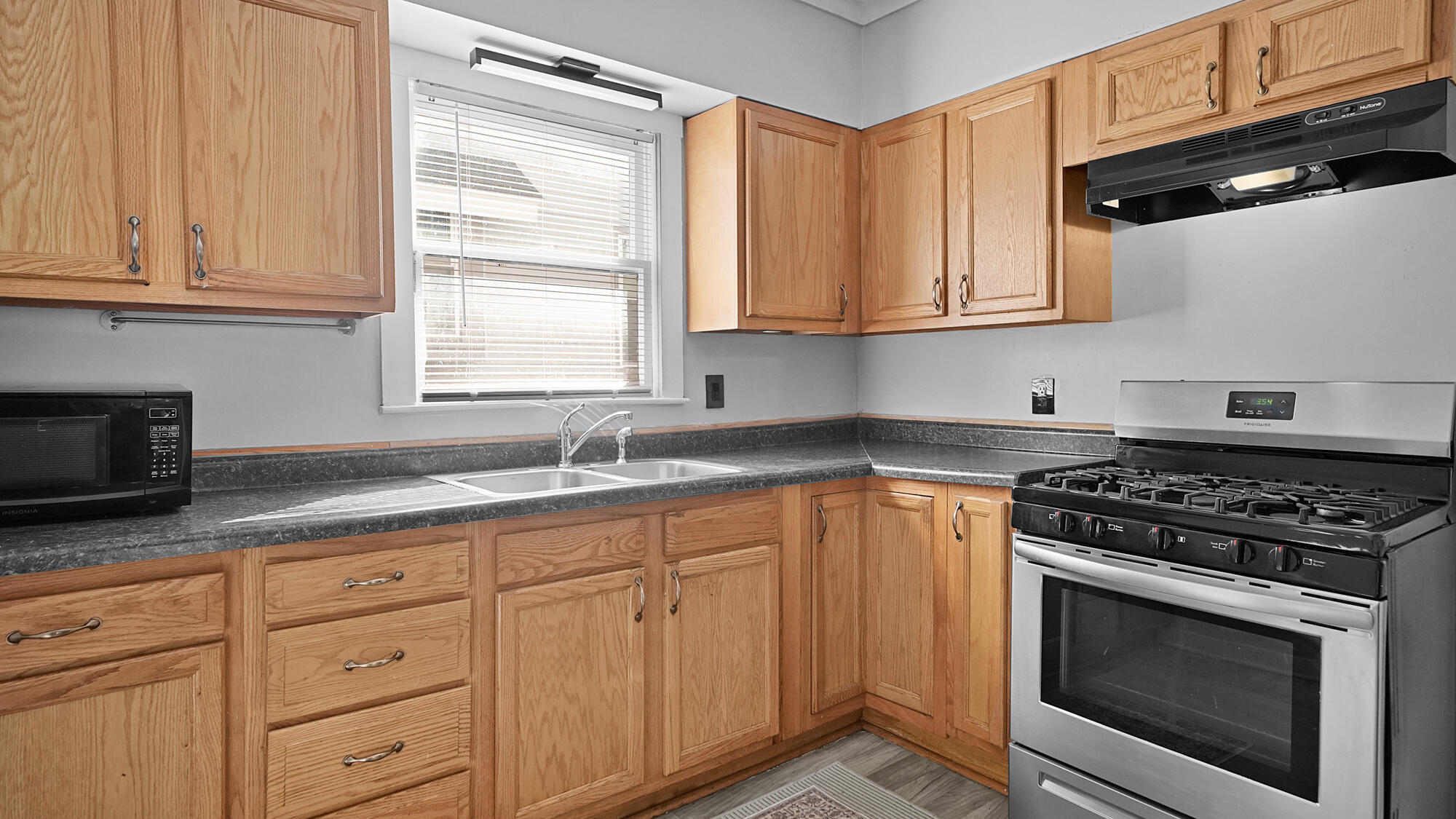 1027 SE Underwood Avenue SE Grand Rapids MI 49506