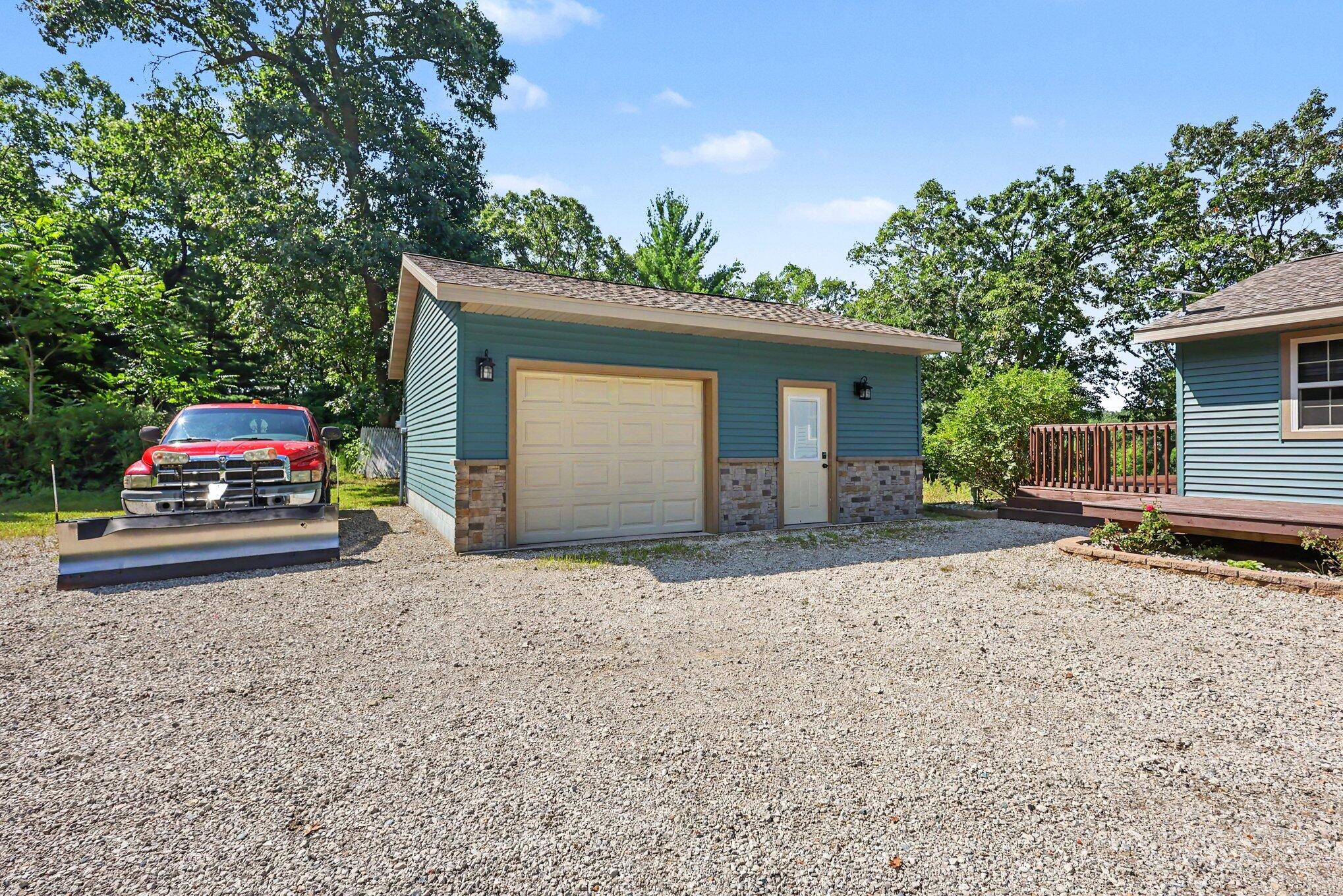 685 N Brooks Road Muskegon MI 49442
