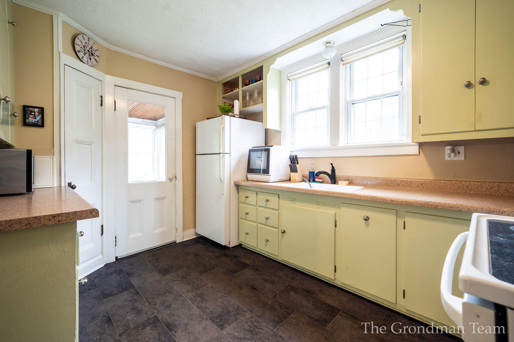 417 Monroe Street Allegan MI 49010