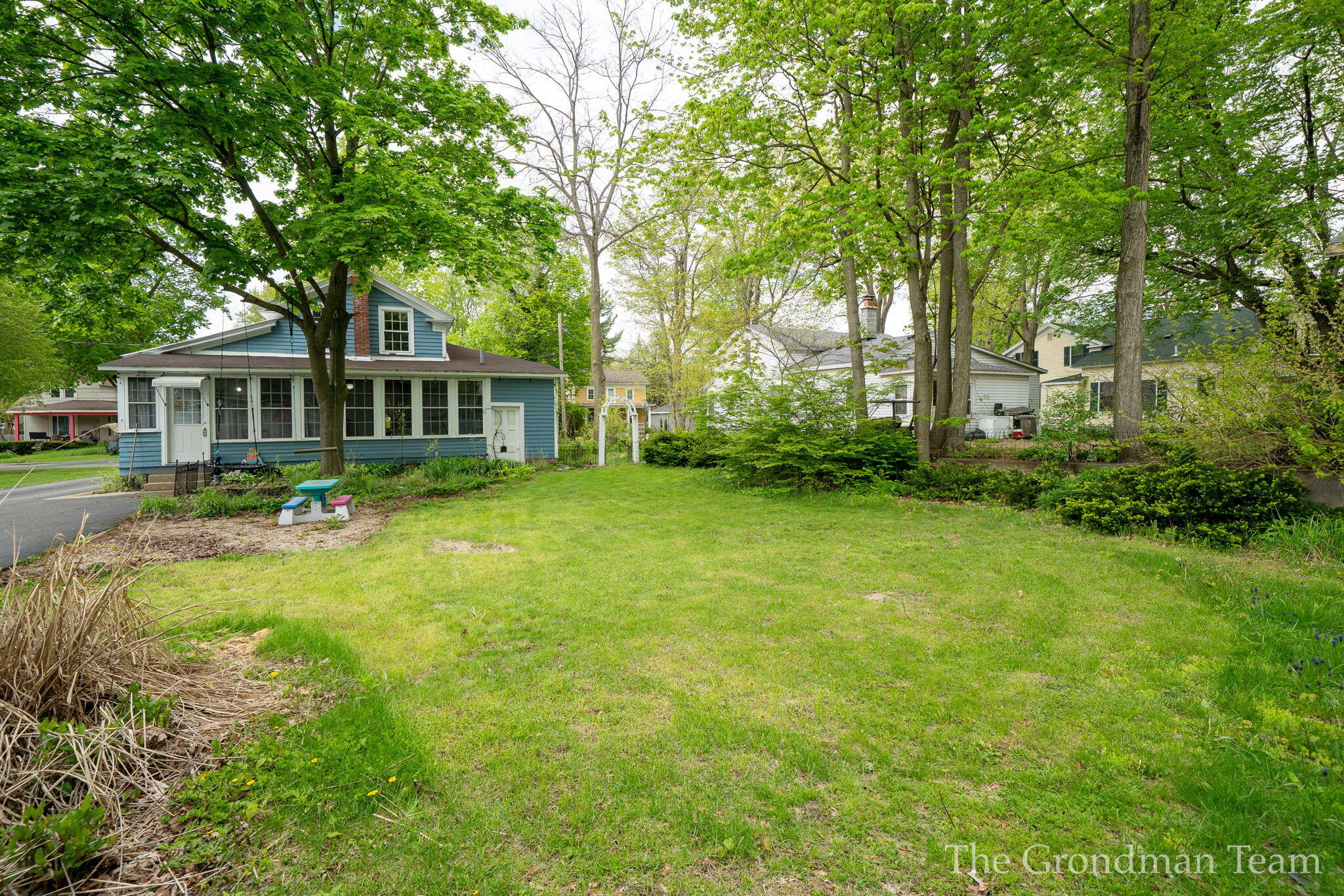 417 Monroe Street Allegan MI 49010