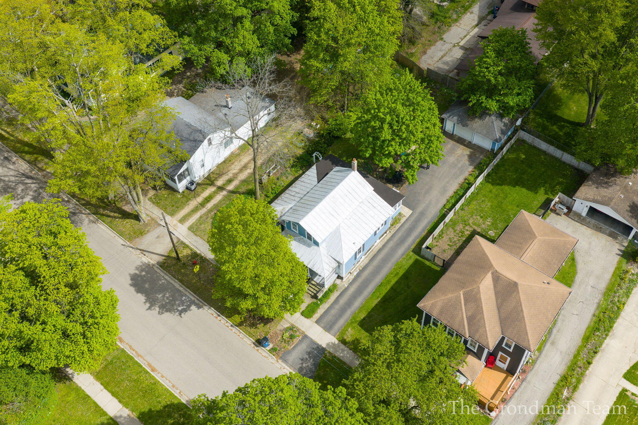 417 Monroe Street Allegan MI 49010
