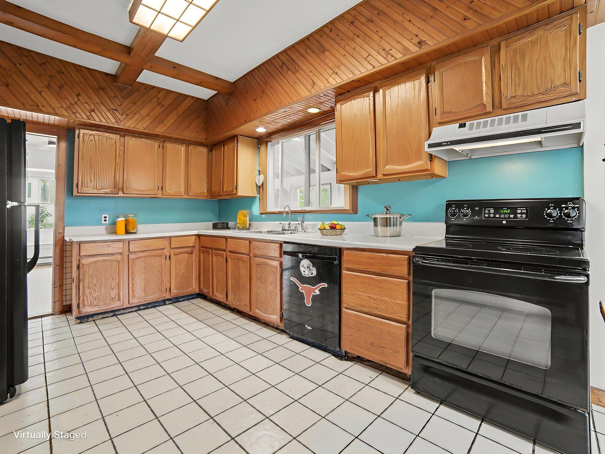 216 E Danaher Street Ludington MI 49431