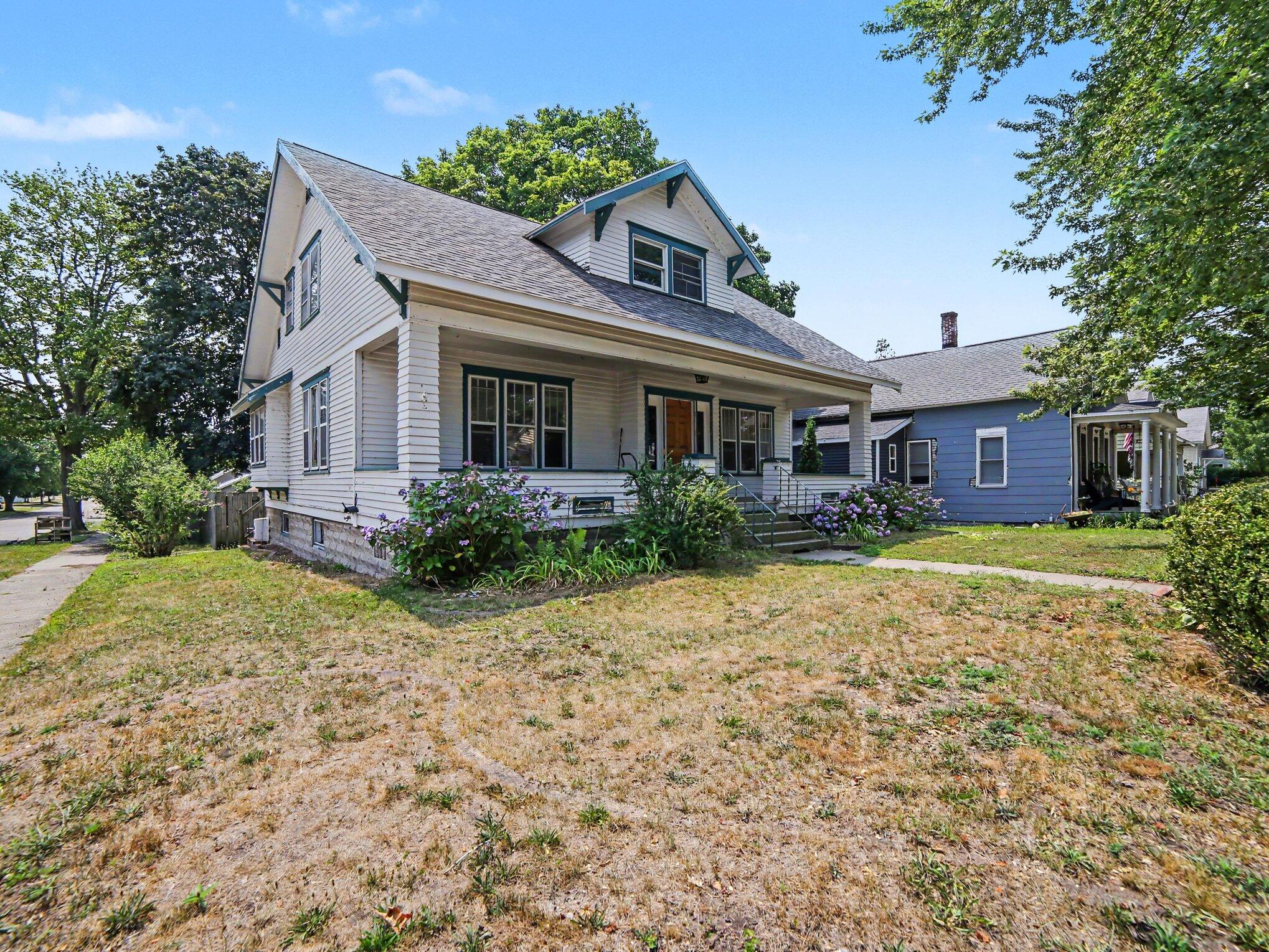 216 E Danaher Street Ludington MI 49431