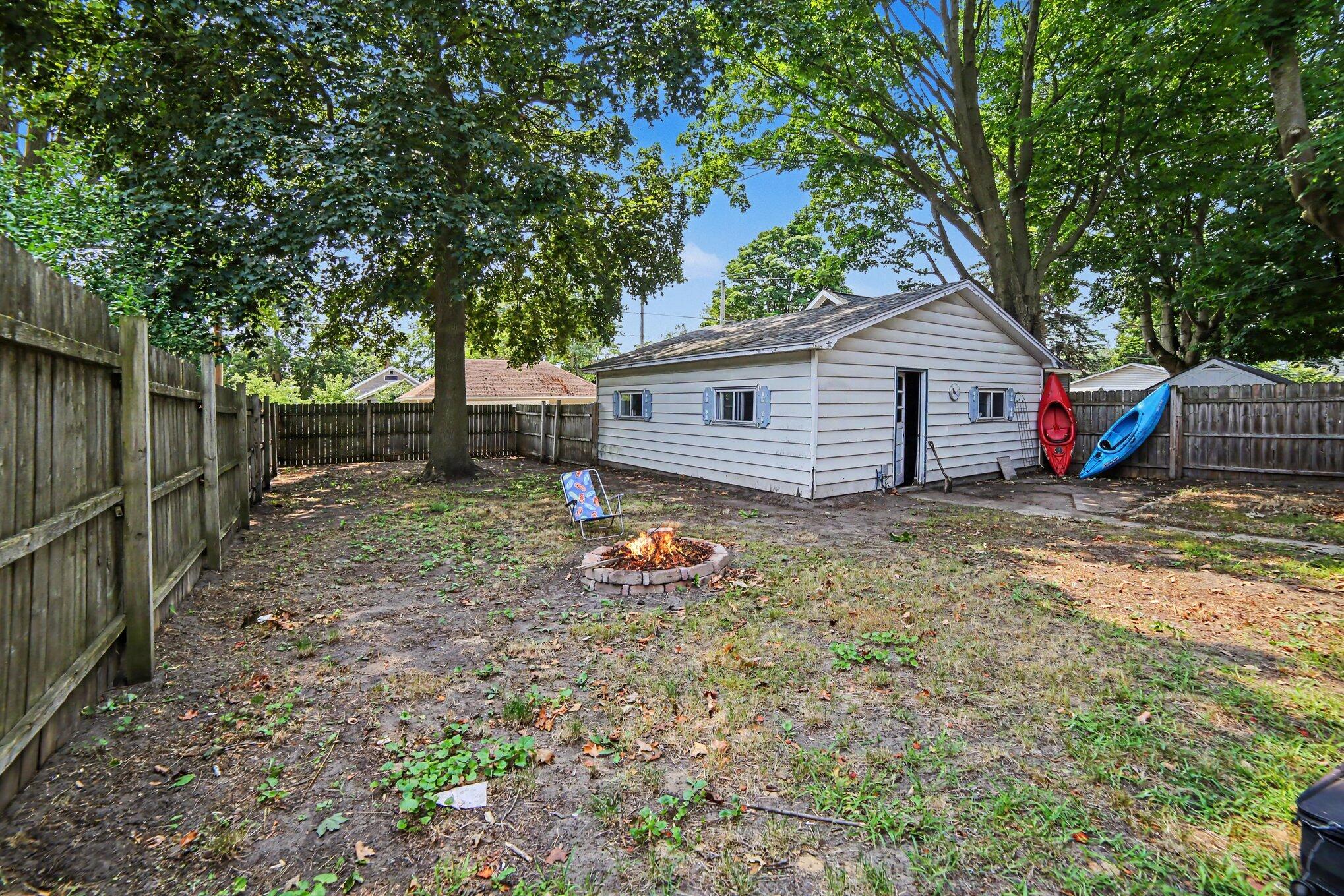 216 E Danaher Street Ludington MI 49431