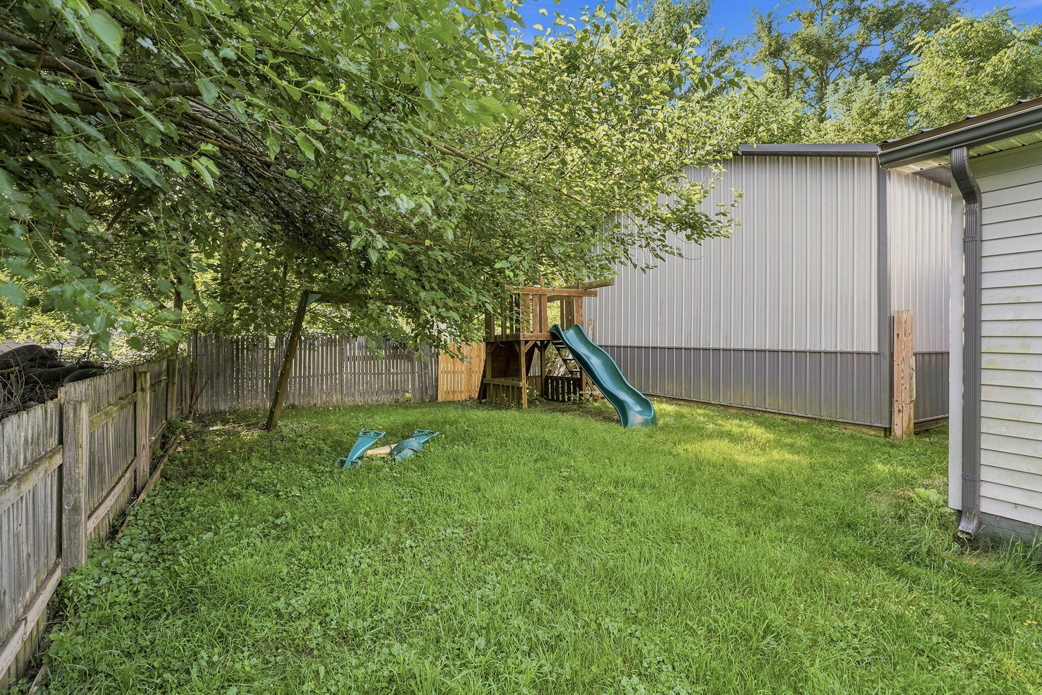 582 Leenhouts Street Kalamazoo MI 49048