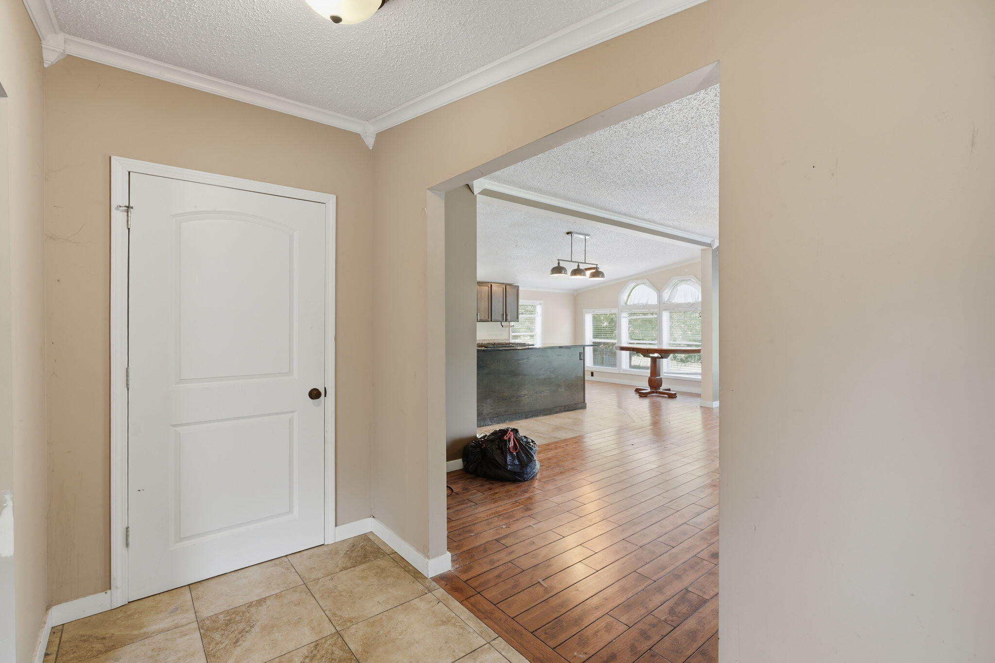 582 Leenhouts Street Kalamazoo MI 49048