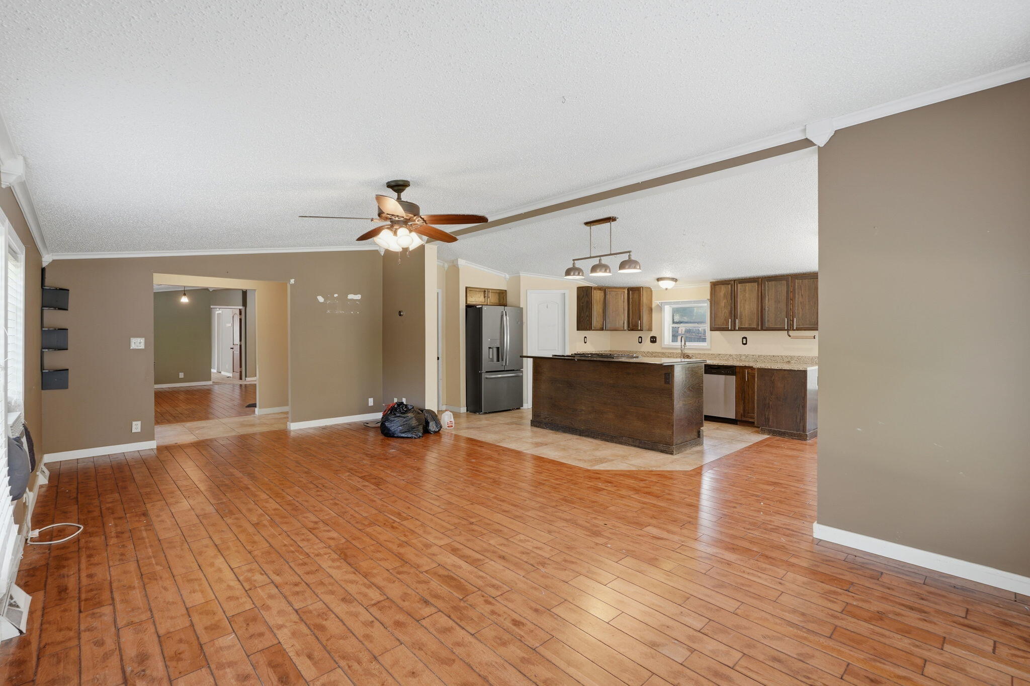 582 Leenhouts Street Kalamazoo MI 49048