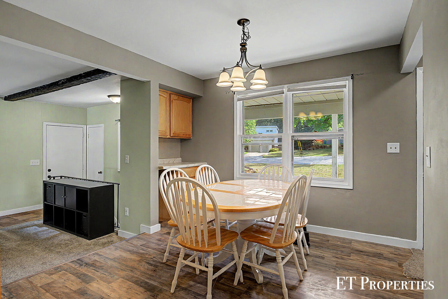 2440 Saratoga Drive NE Grand Rapids MI 49525