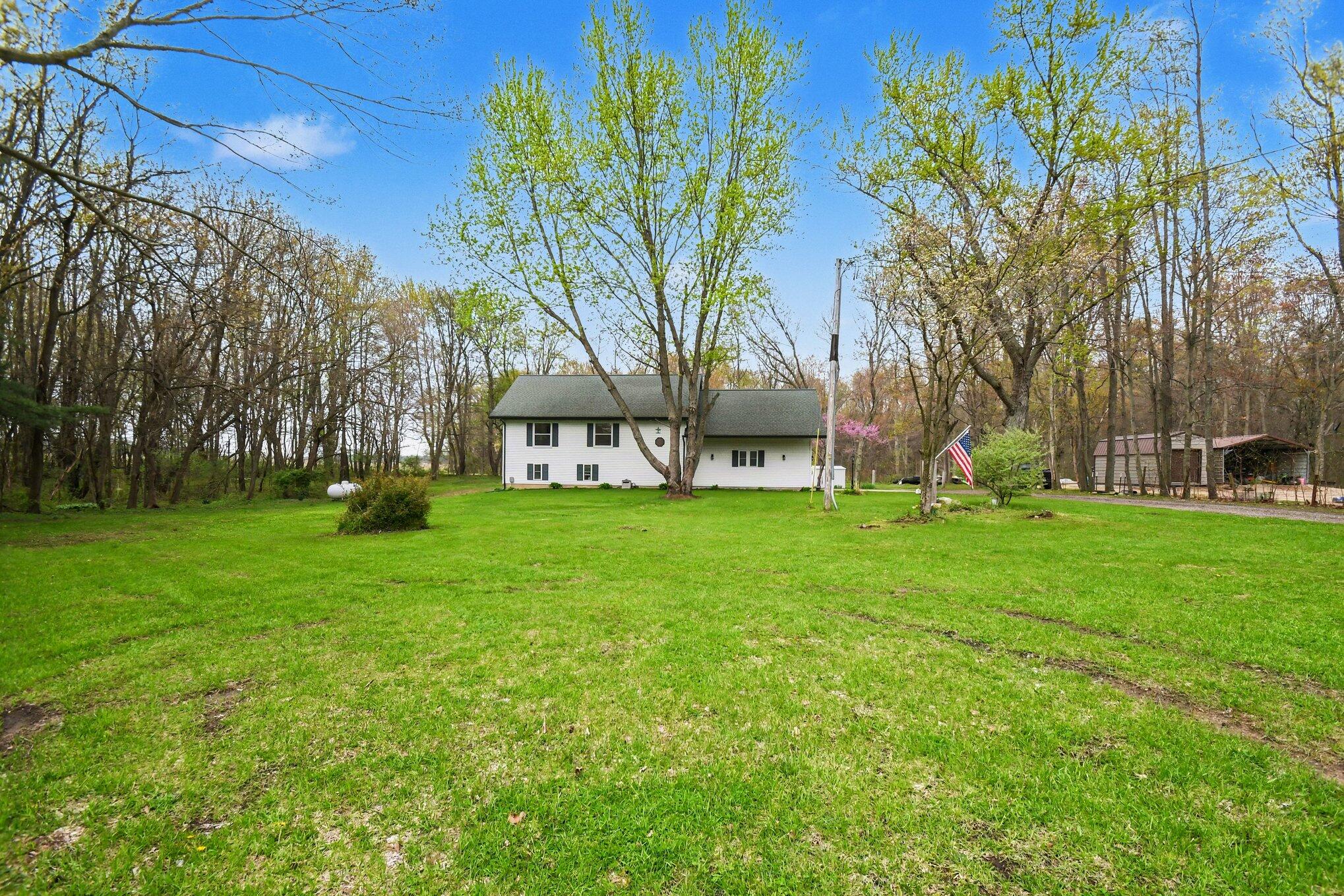 29542 Priest Street Dowagiac MI 49047