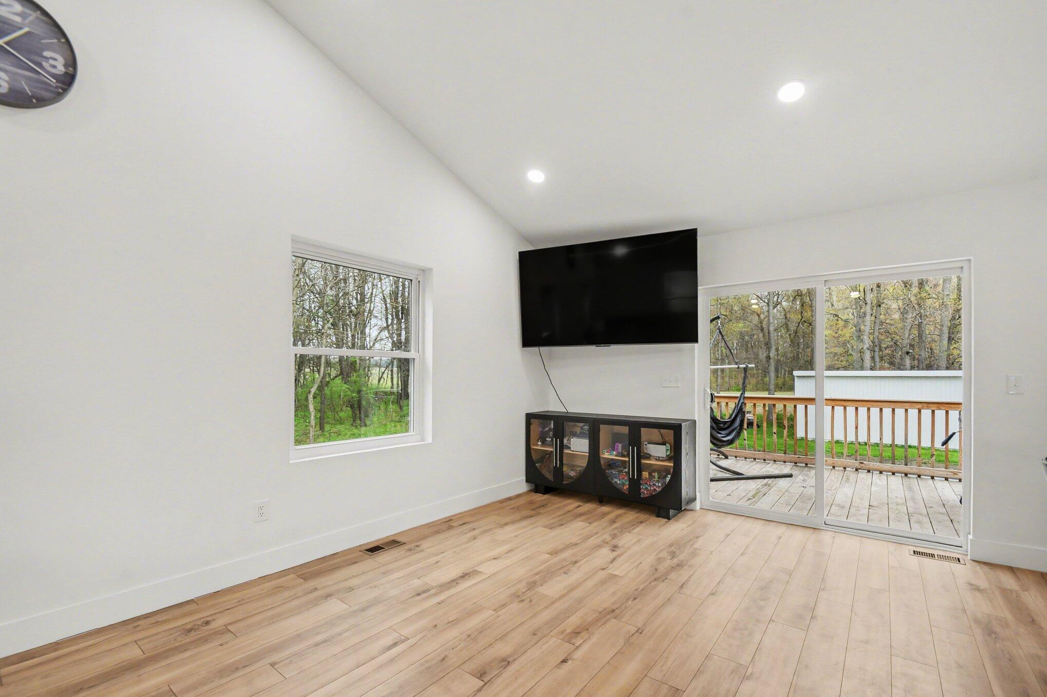 29542 Priest Street Dowagiac MI 49047