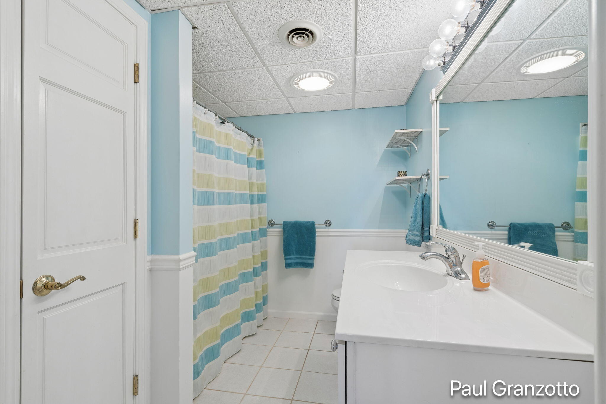 1524 Lakeshore Drive Muskegon MI 49441